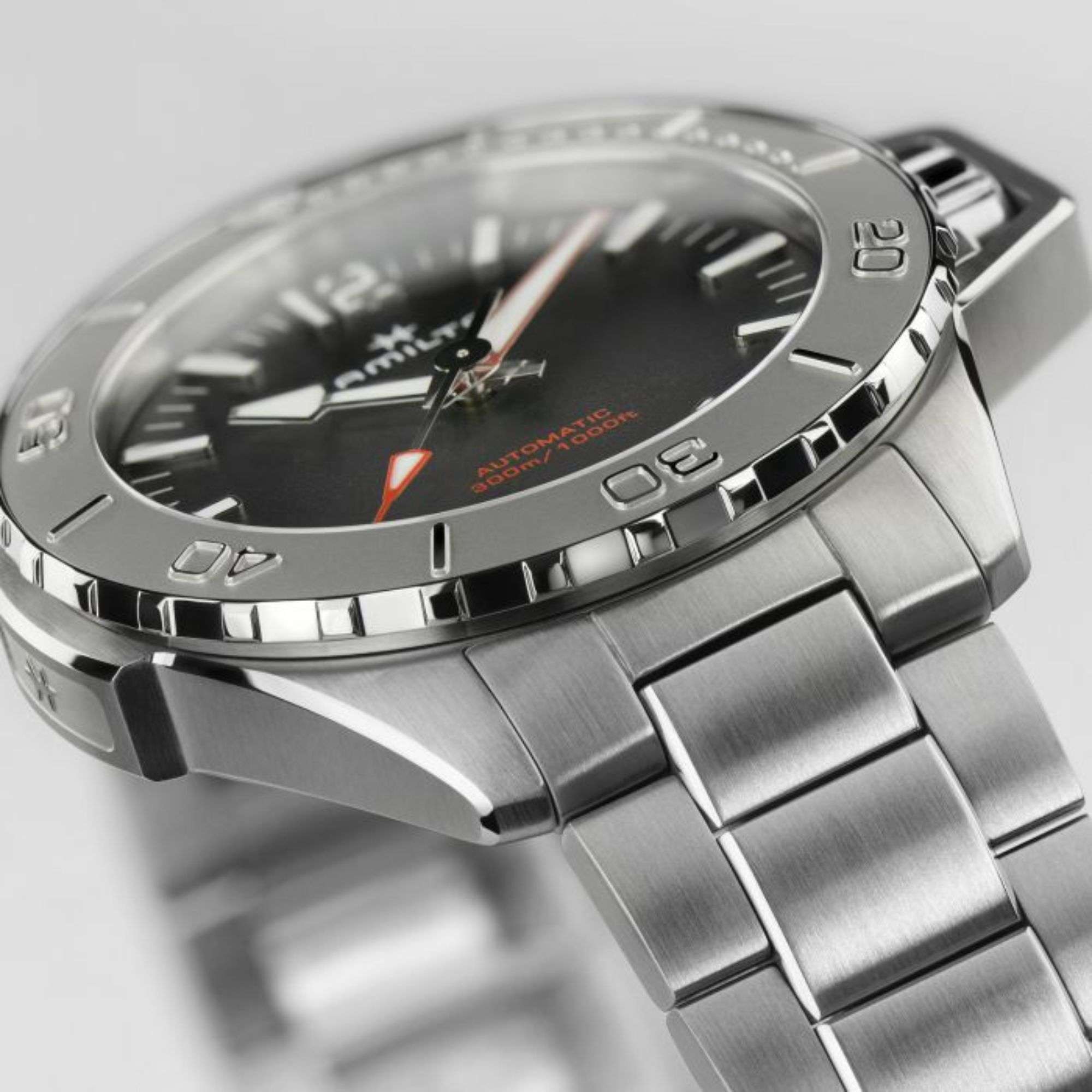 Hamilton Khaki Navy 46mm Schwarzes Zifferblatt Stahl Herren Automatik Uhr H77815130