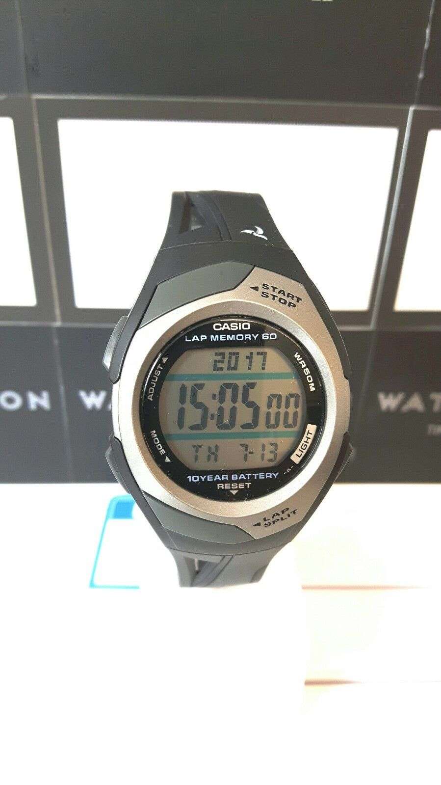 Casio Sport Quarz Digital Schwarzes Resin-Armband Herren Uhr STR-300C-1VER