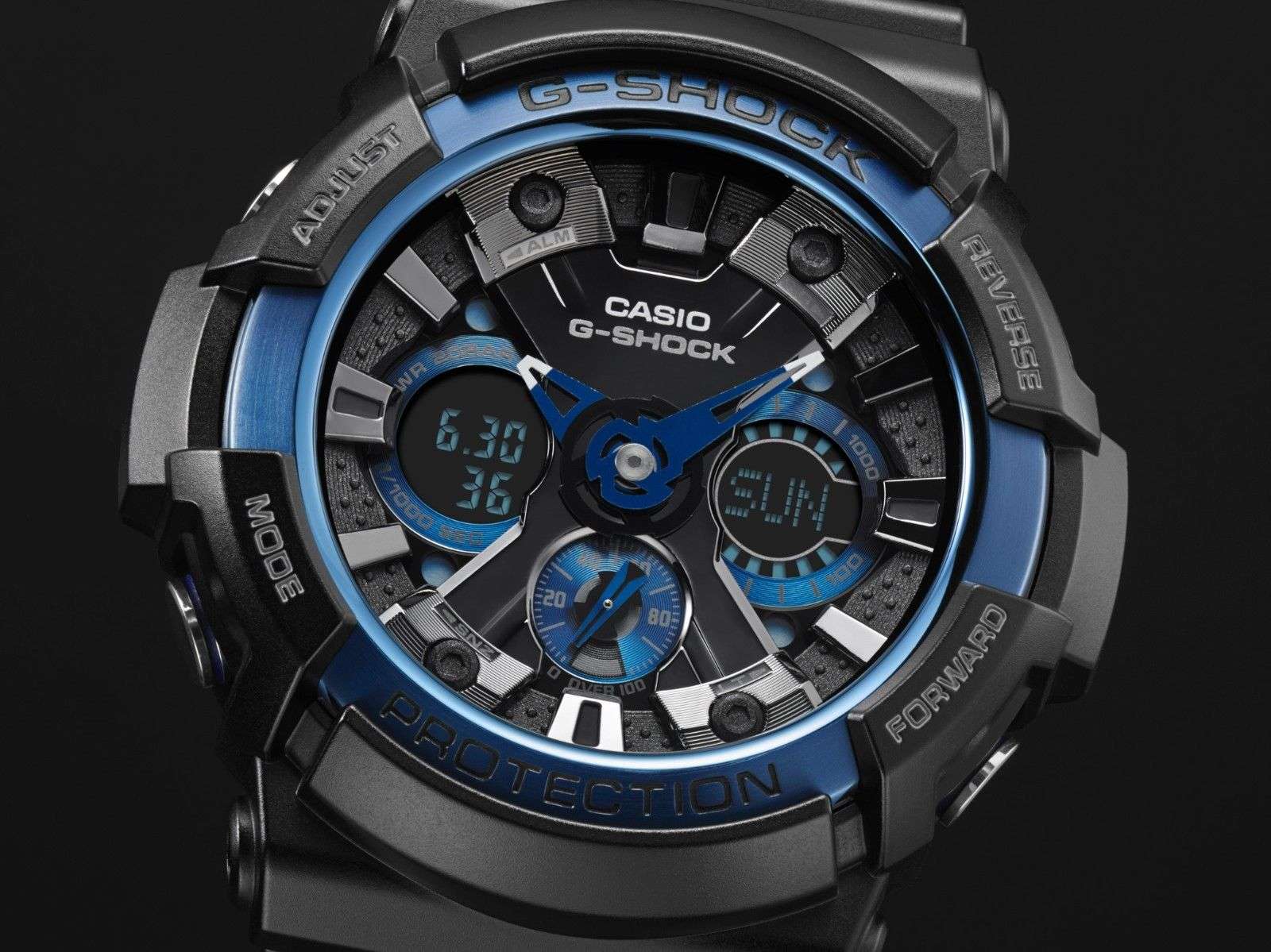 Casio G-Shock Herren Uhr GA-200CB-1AER