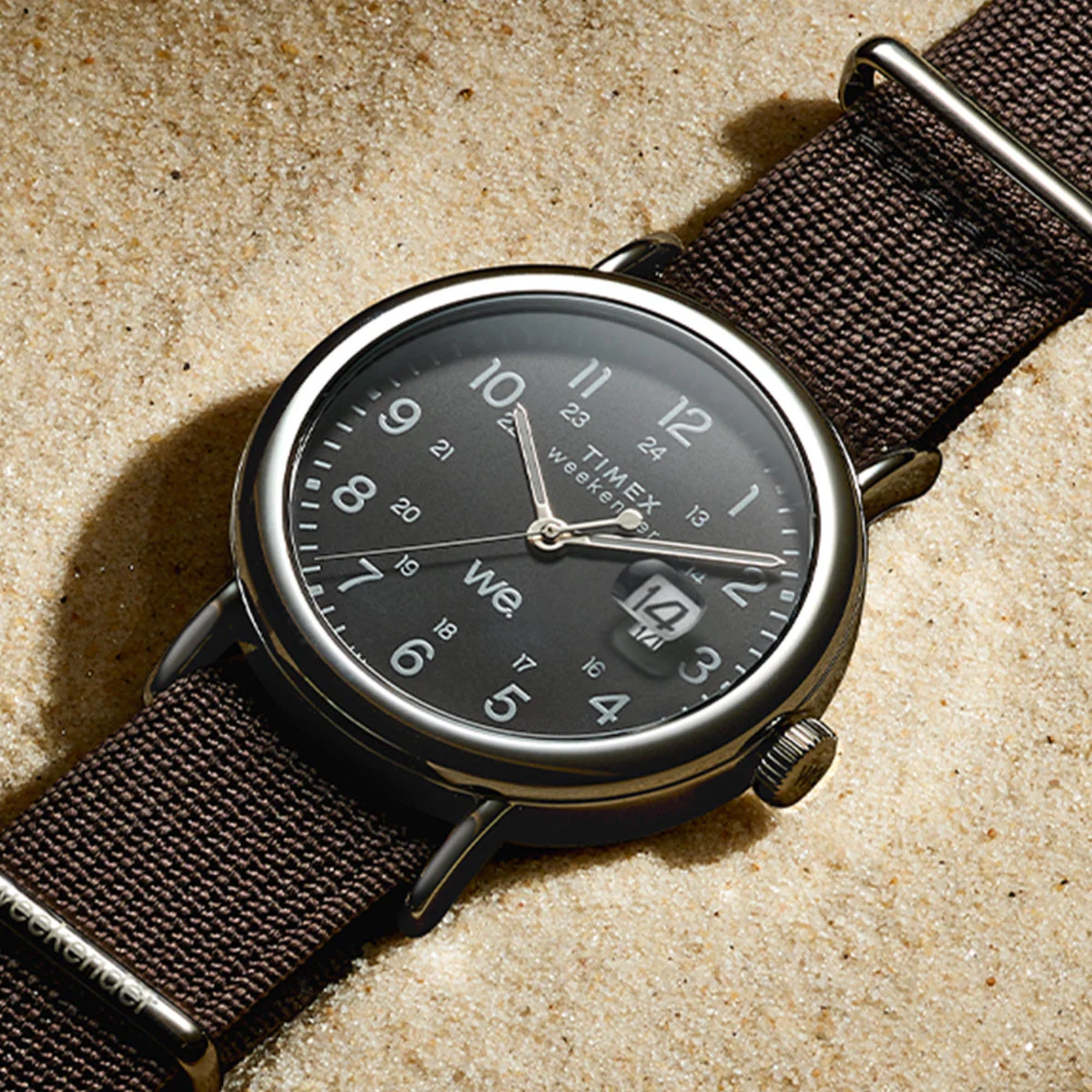 Timex Weekender 40mm Schwarzes Zifferblatt Stoff Herren Quarz Uhr TW2W86100