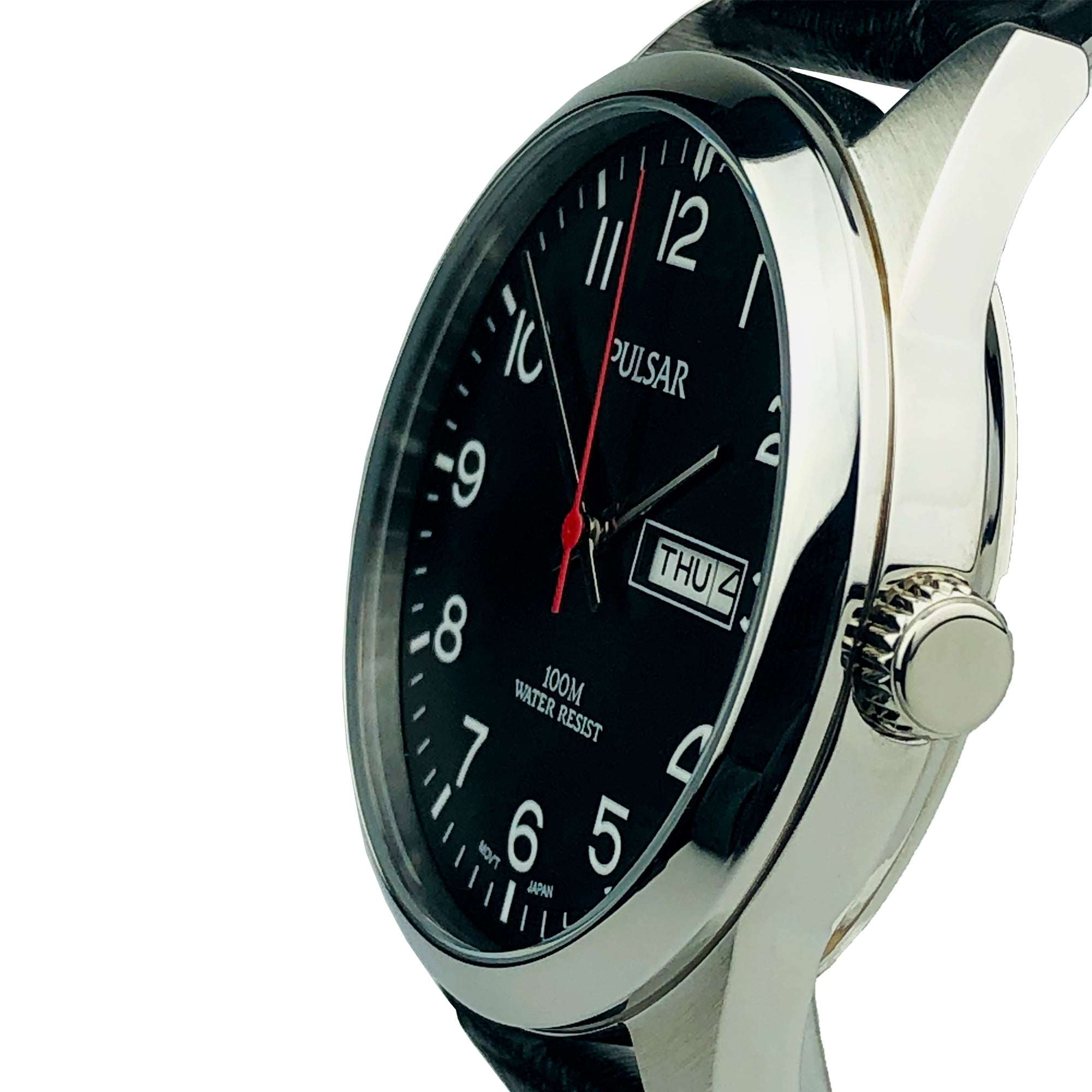 Pulsar Classic Quartz Silver Stainless Steel Case Black Leather Strap Men's WatchThis Pulsar Classic Quartz Silver Stainless Steel Case Black Leather Strap Men's Watch is an excellent addition to the classic range. A simplistic black dial shows the Pulsar logo at the 12 o'clock position with a day and date window at 3 o'clock. The hands are complimented by white Arabic indexes and powered by a strong Japanese quartz movement. Furthermore, the dial is protected by mineral glass and a silver stainless steel c