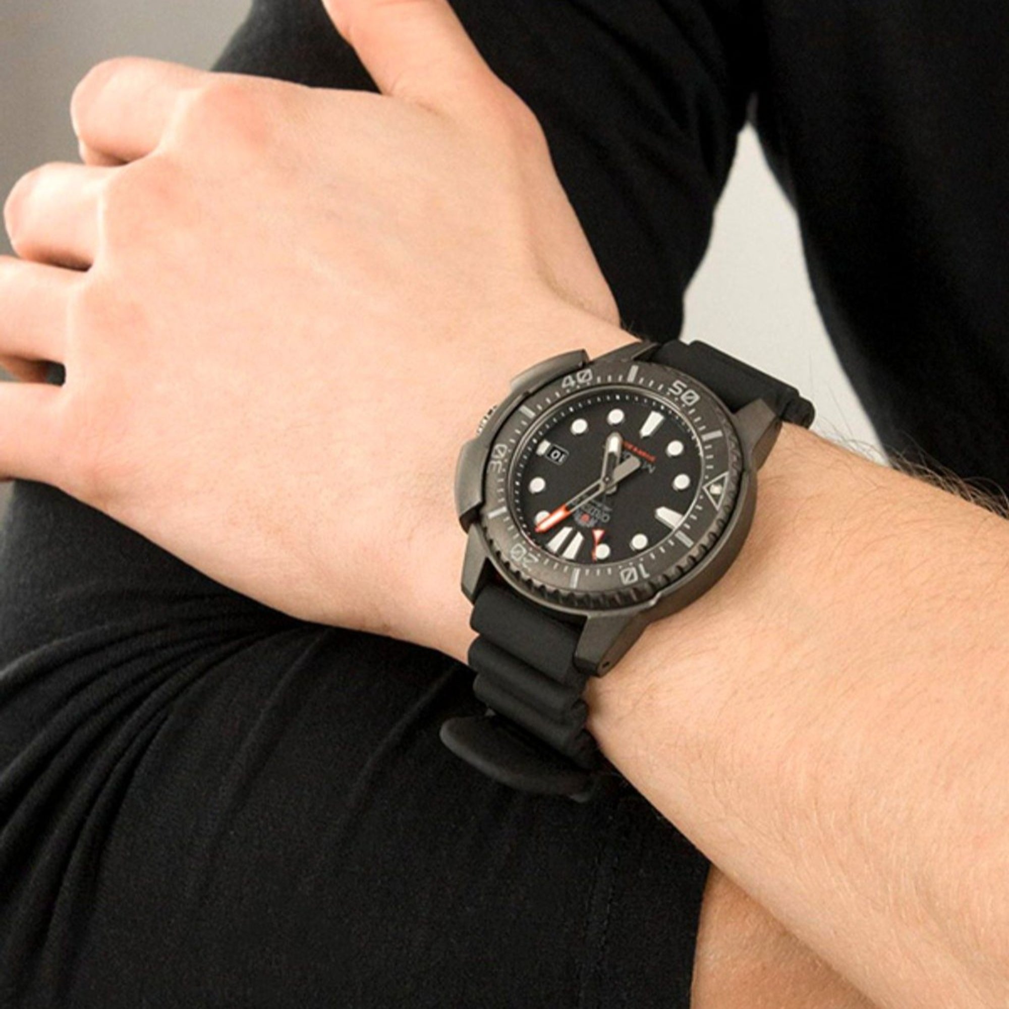 Orient M-Force 45mm Schwarzes Zifferblatt Silikon Herren Automatik Uhr RA-AC0L03B00B