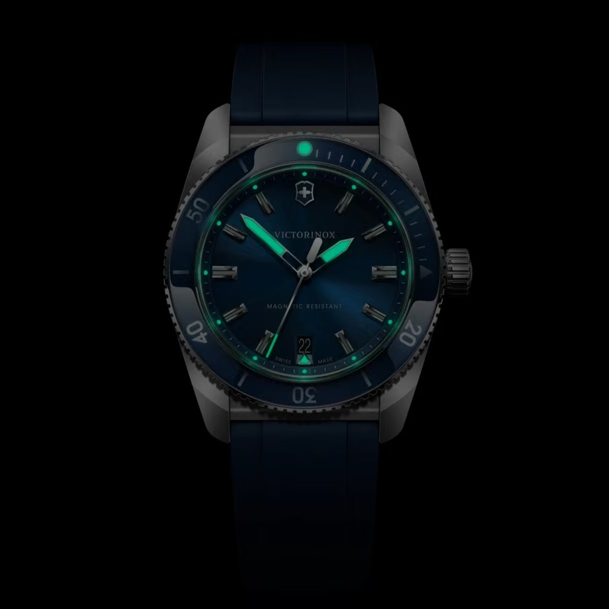 Victorinox Maverick 39mm Blue Dial Rubber Mens Quartz Watch 242094