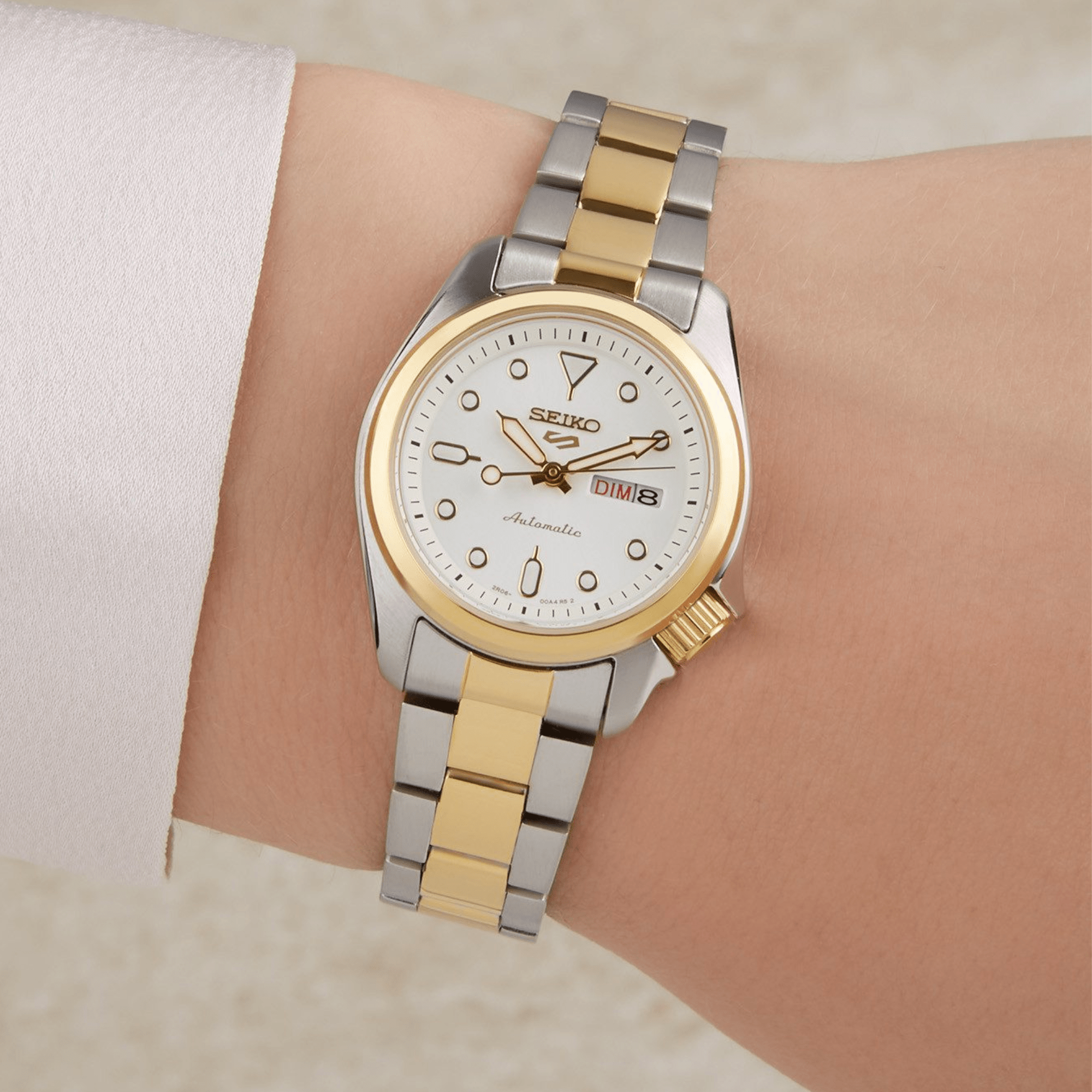 Seiko 5 Sports Kompakt Automatik Weißes Zifferblatt Zweifarbiges Edelstahlarmband Damen Uhr SRE004K1
