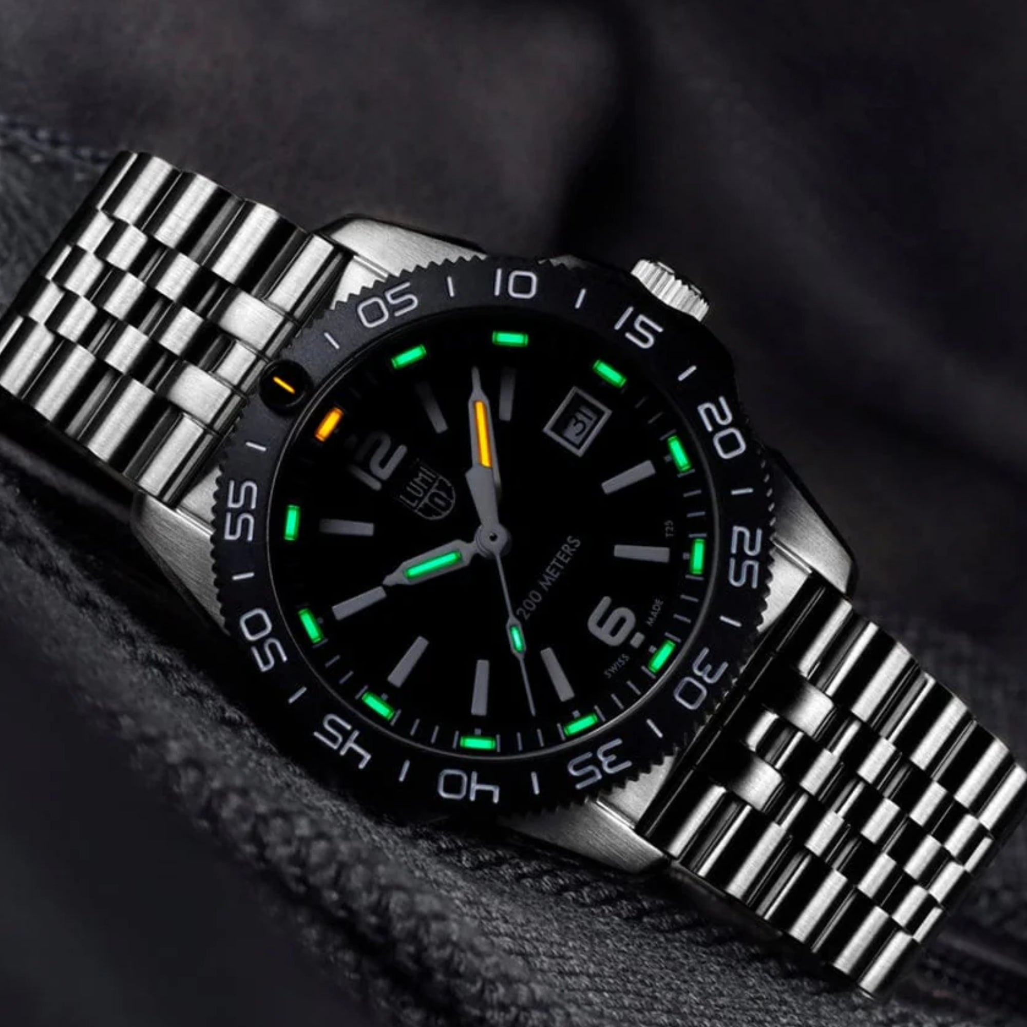 Luminox Pacific Diver 39mm Black Dial Steel Mens Quartz Watch XS.3122M.1