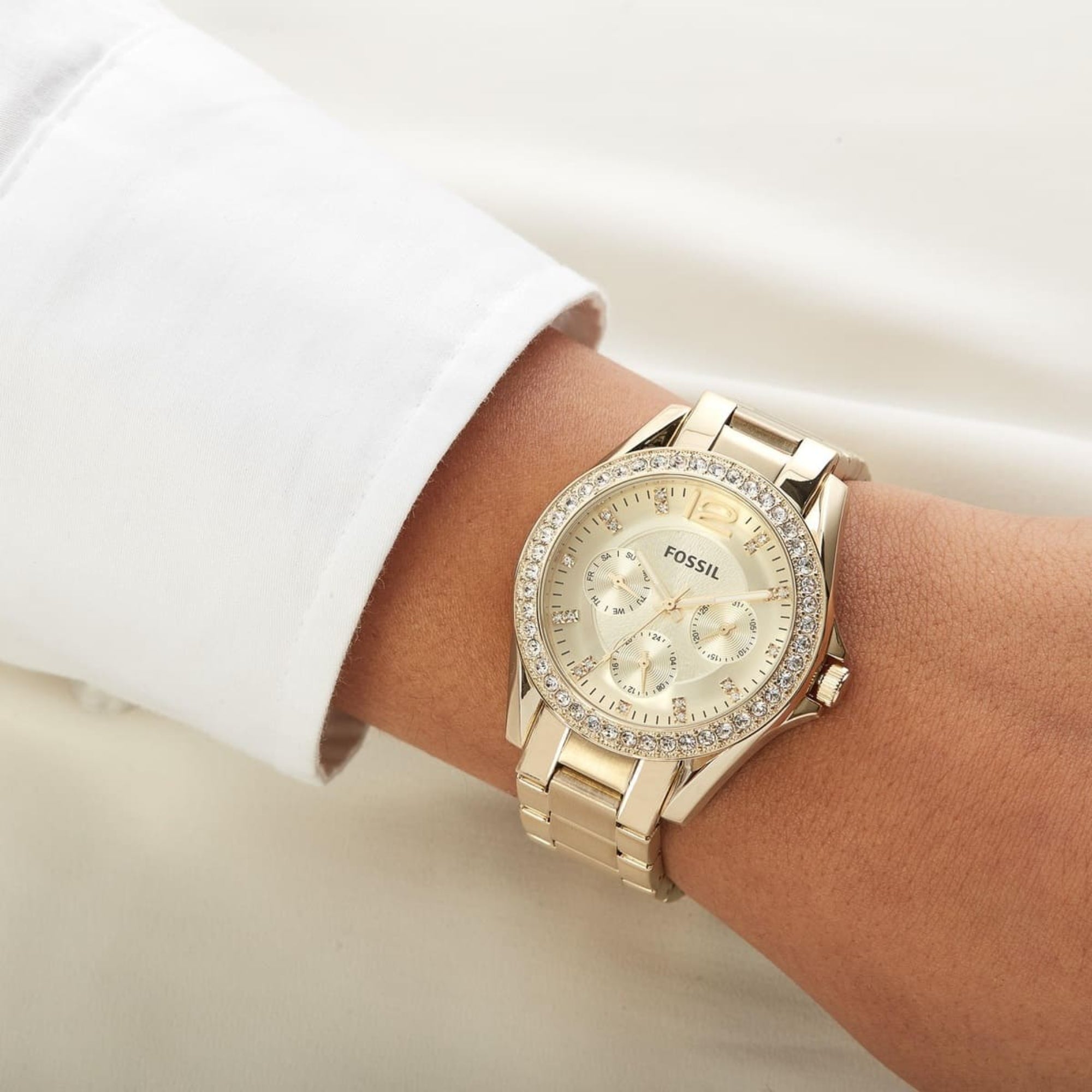 Fossil Riley Multifunction Gold-Tone Women’s Watch ES3203