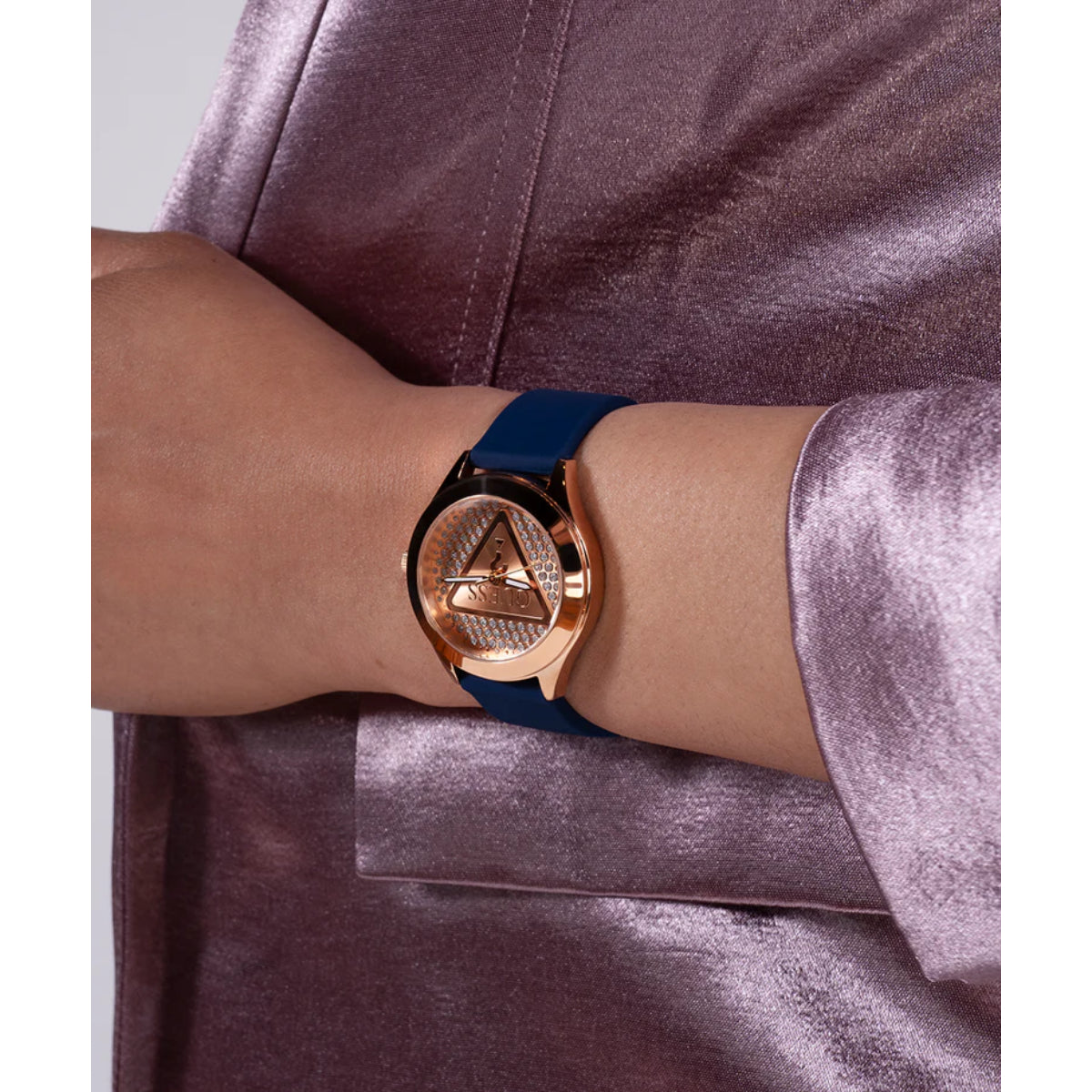 GUESS Quartz Blue Dial Women's Watch GW0745L4