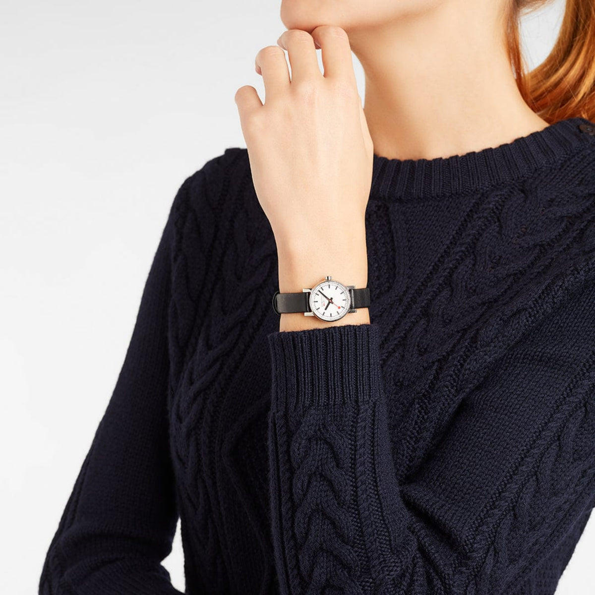 Montre femme Mondaine EVO2 Quartz cadran blanc bracelet cuir vegan raisin noir MSE.26110.LBV
