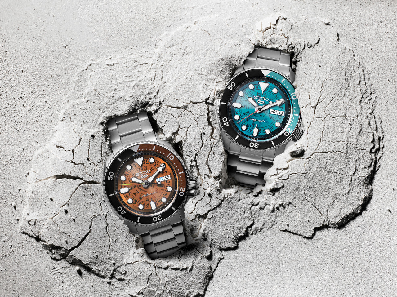 Seiko 5 Sports Automatik Blaues Zifferblatt Edelstahl Herren Uhr SRPJ45K1