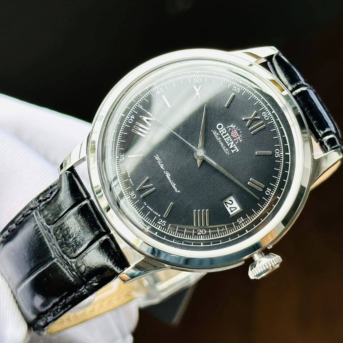 ORIENT Bambino 40,5 mm Klassische Version 2 Schwarzes Zifferblatt Leder Herren Automatikarmbanduhr TAC0000AB0