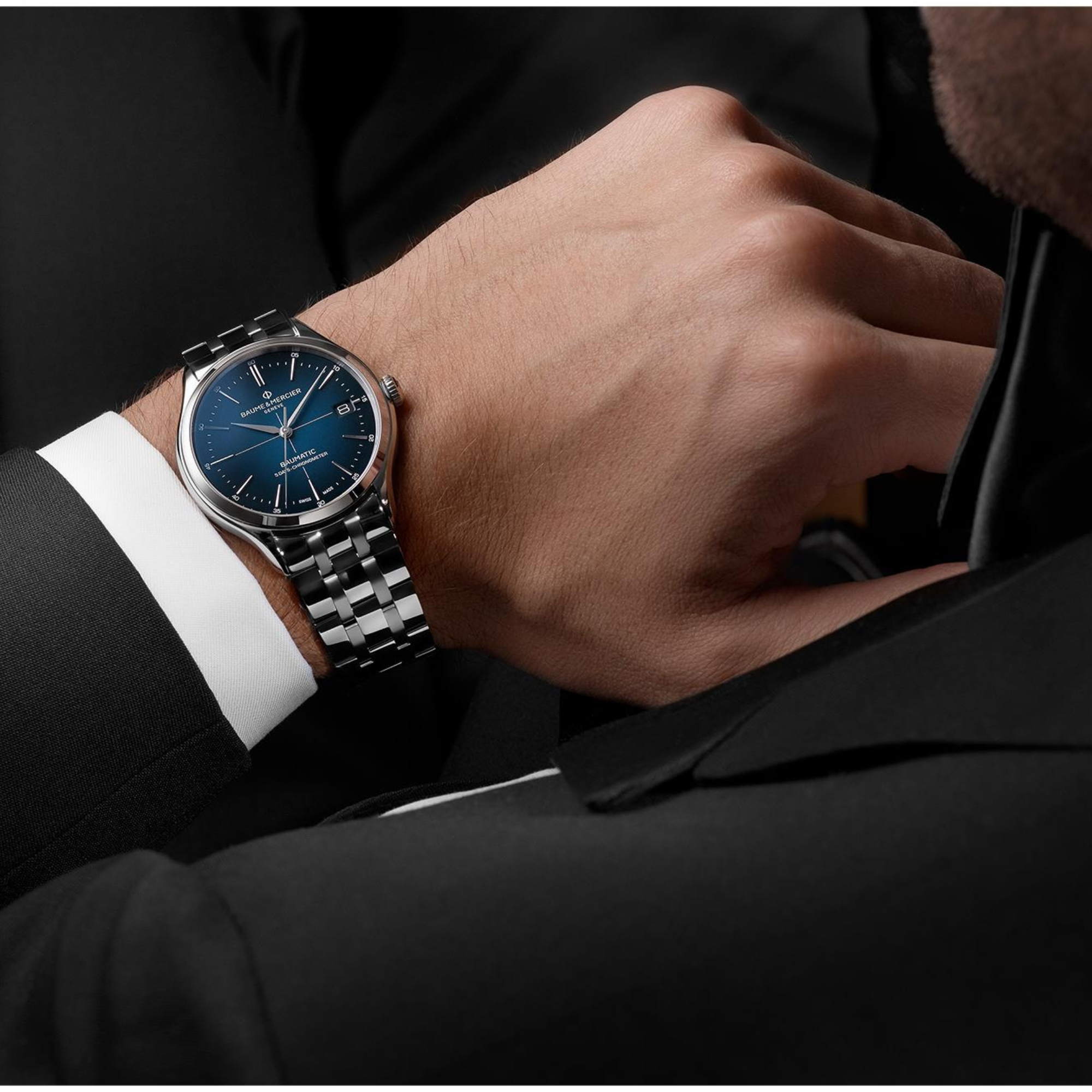Baume & Mercier Clifton Baumatic Automatik Blaues Zifferblatt Edelstahlarmband Herren Uhr BM0A10468