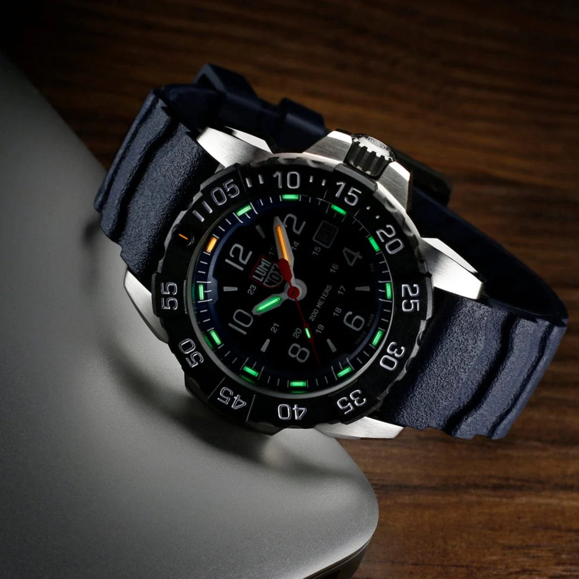 Luminox Navy Seal 45mm Blaues Zifferblatt Gummi Herren Quarz Uhr XS.3253.CB