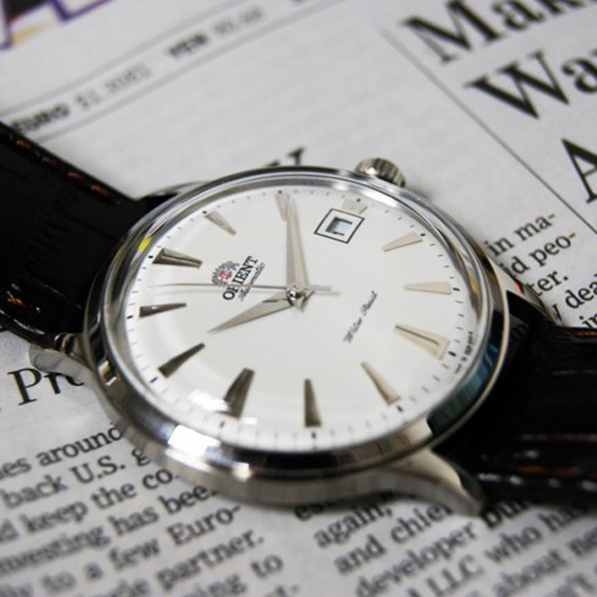 Orient Bambino 40,5mm Weißes Zifferblatt Leder Herren Automatik Uhr FAC00005W0