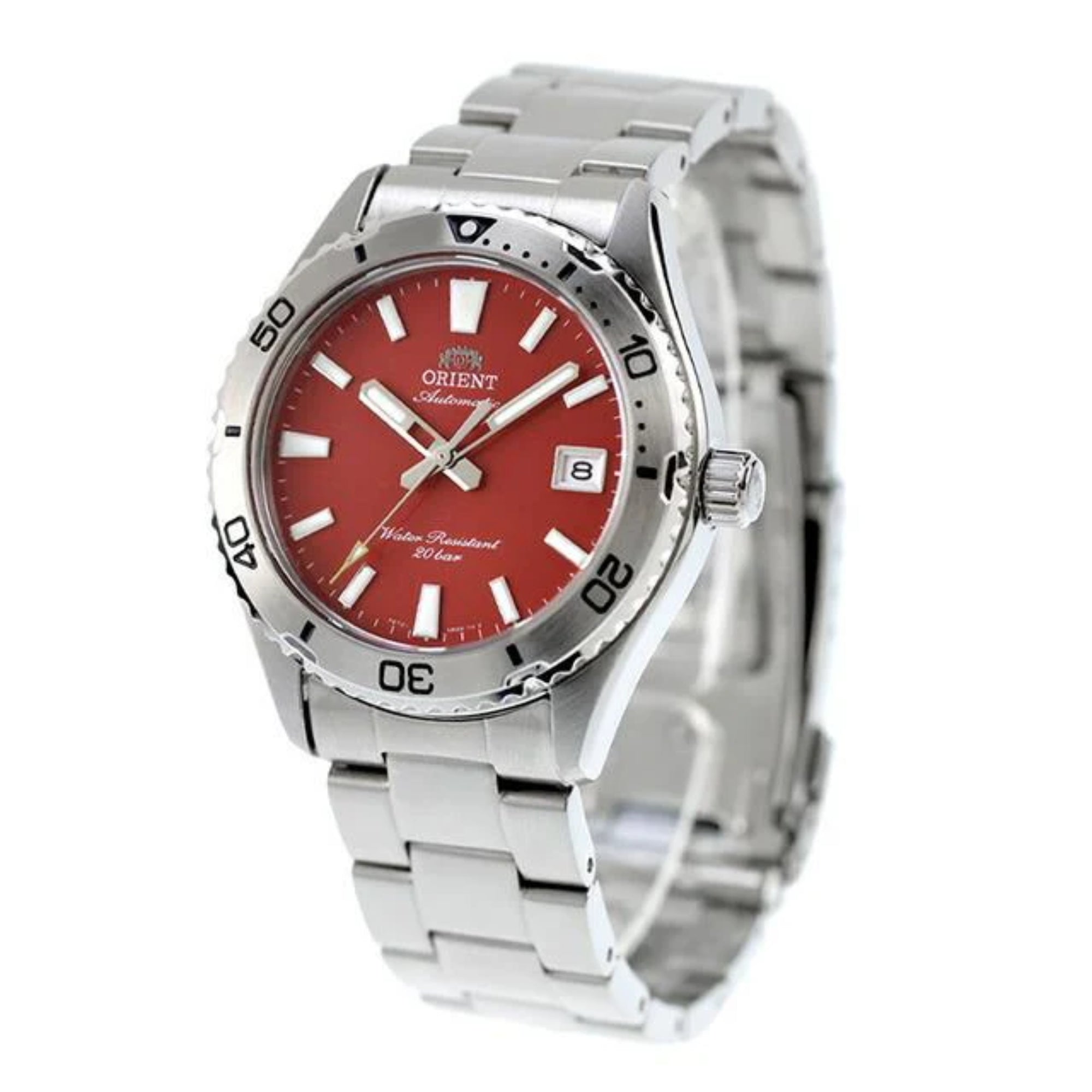 Orient Mako RA-AC0Q09R30B unidirectional rotating bezel detail
