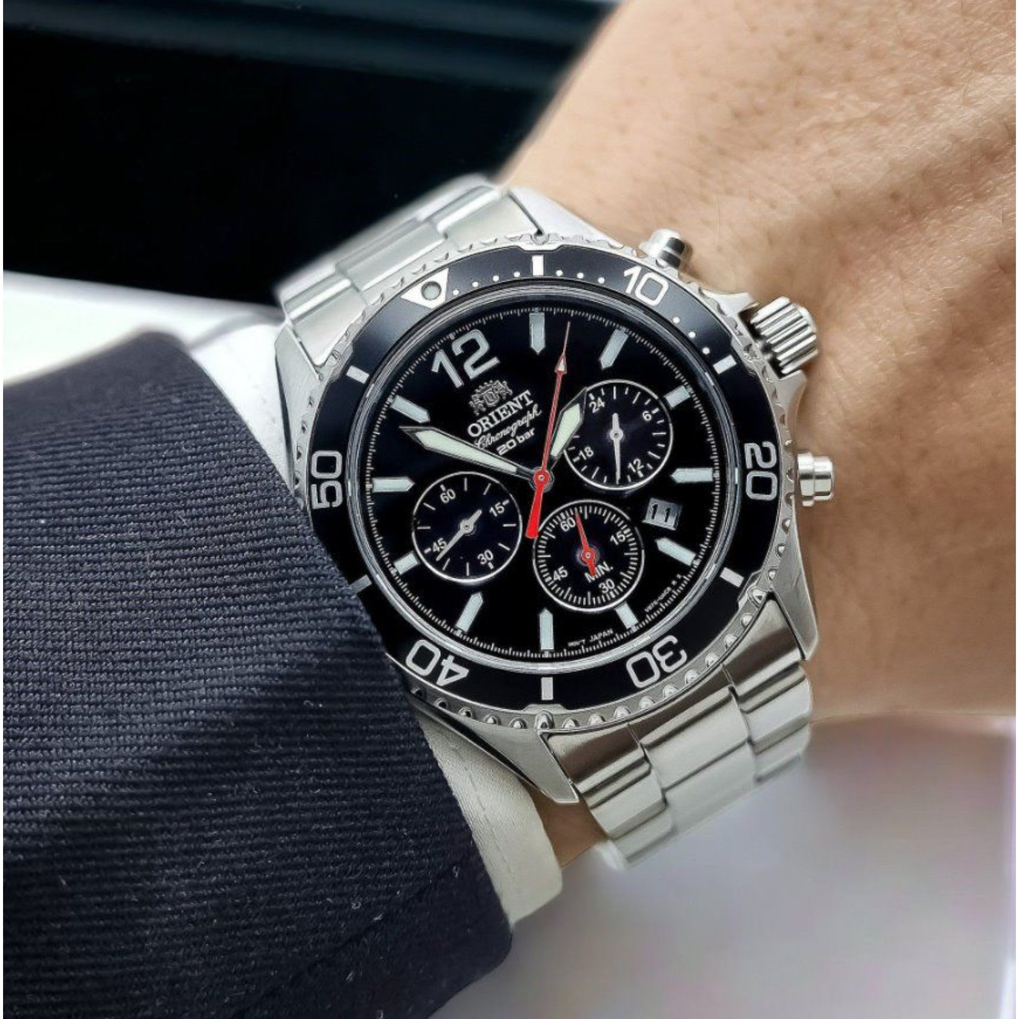 Orient Mako 43mm Chronograph Black Dial Steel Mens Solar Watch RA-TX0202B10B