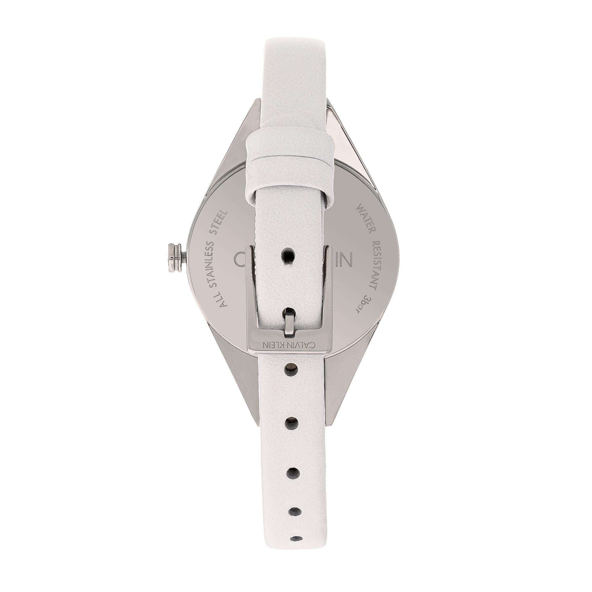 Calvin Klein Wavy Quarz Silbernes Zifferblatt Edelstahlarmband Damen Uhr K8P231L6