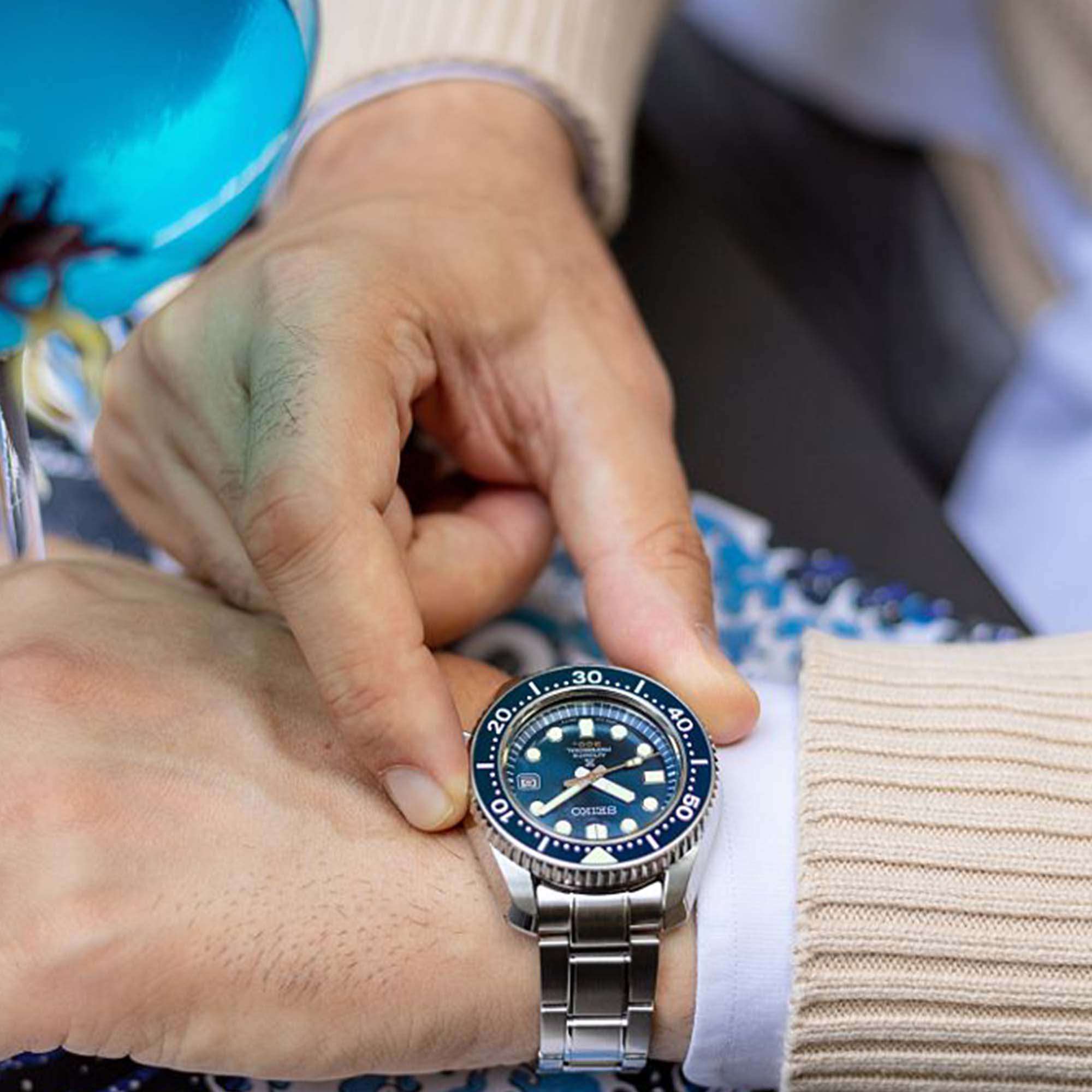 Seiko Prospex MarineMaster 'MM300' Diver's Automatic Blue Ocean Dial Silver Stainless Steel Men's Watch SLA023J1
