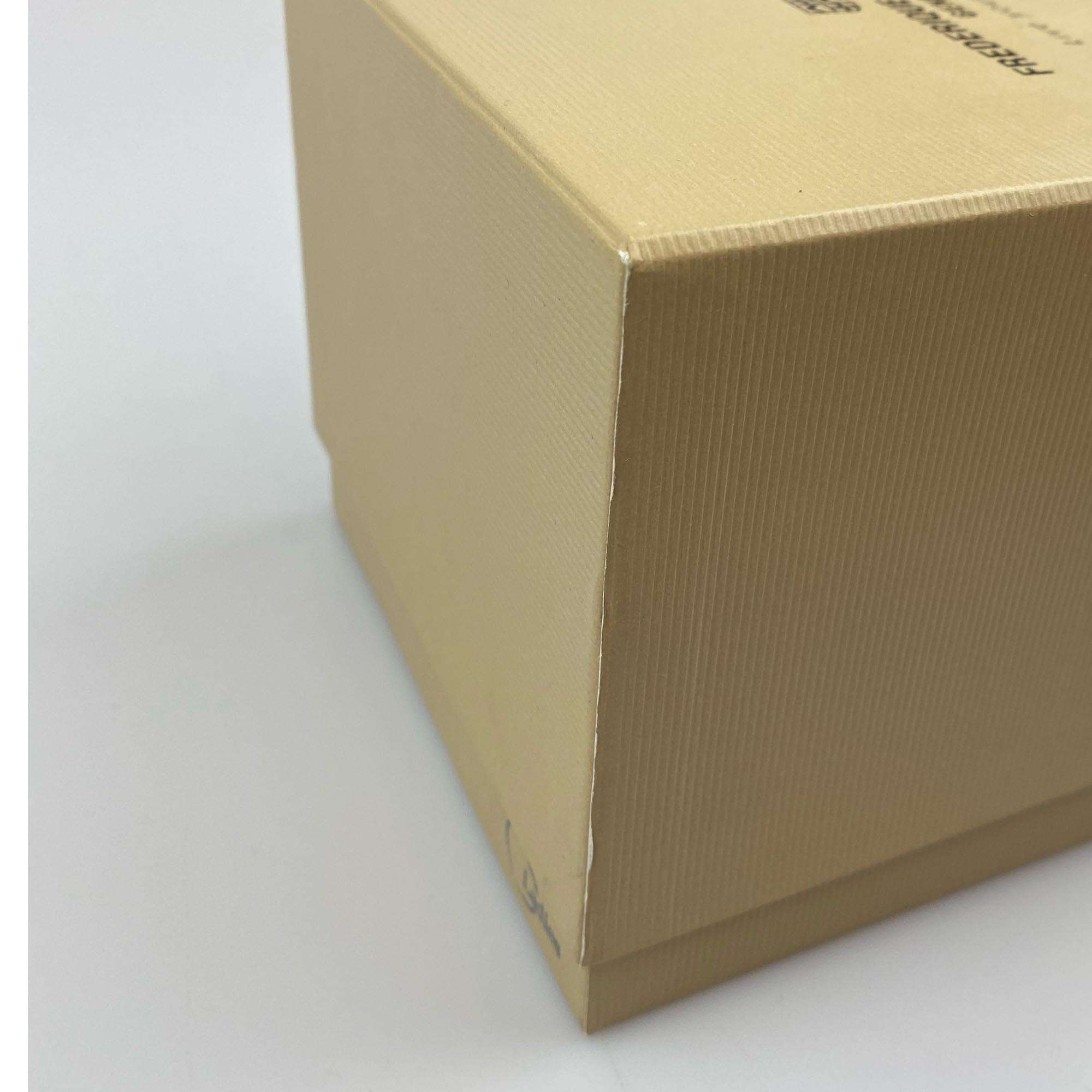 Frederique Constant Classics Delight Edelstahl Damen Uhr (beschädigte Box) FC-306WHD3ER6B