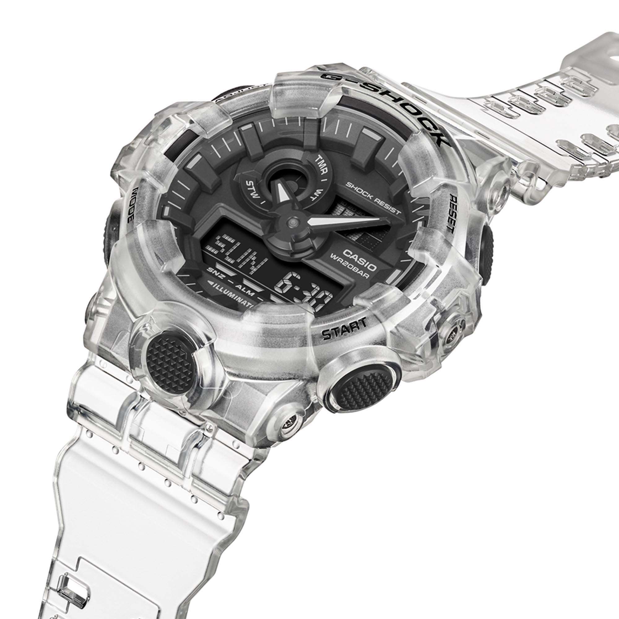 Montre homme Casio G-Shock quartz cadran noir bracelet résine transparent GA-700SKE-7AER