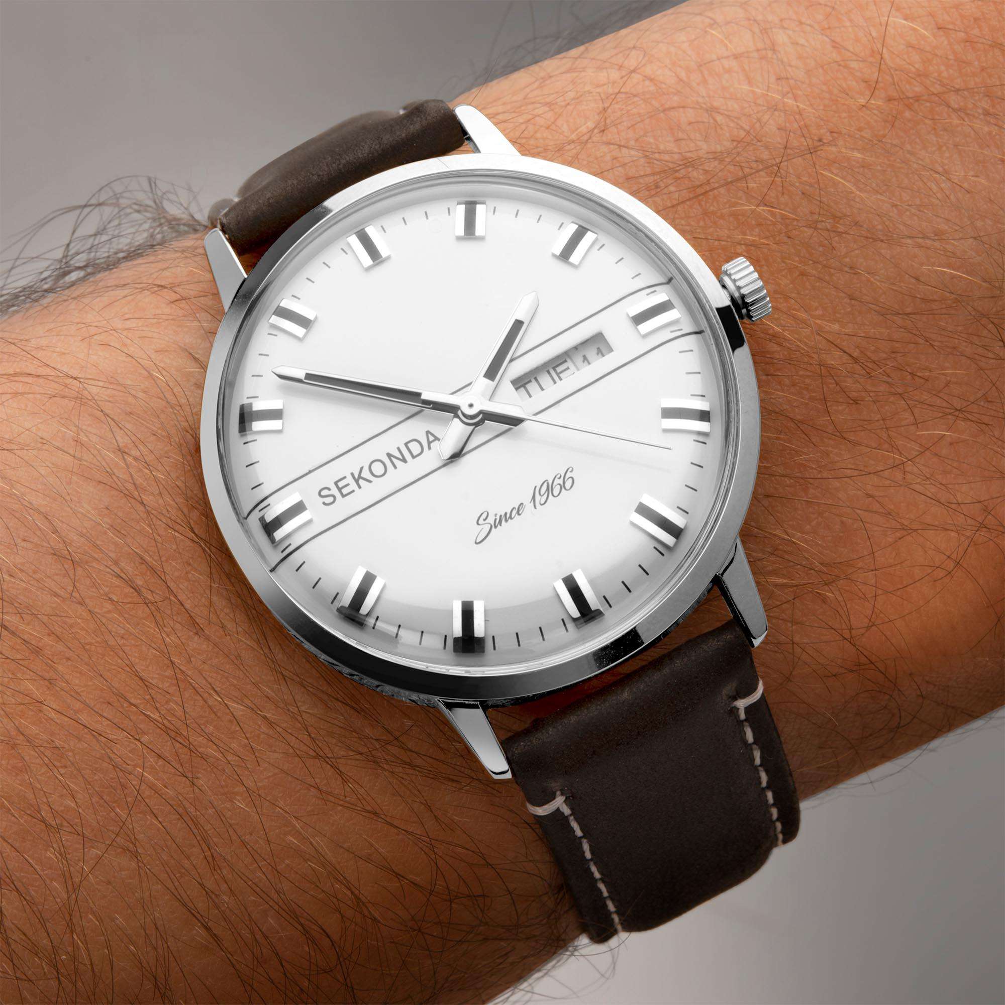 Sekonda Classic Quarz Weißer Zifferblatt Schwarzer Lederarmband Herren Uhr 1948