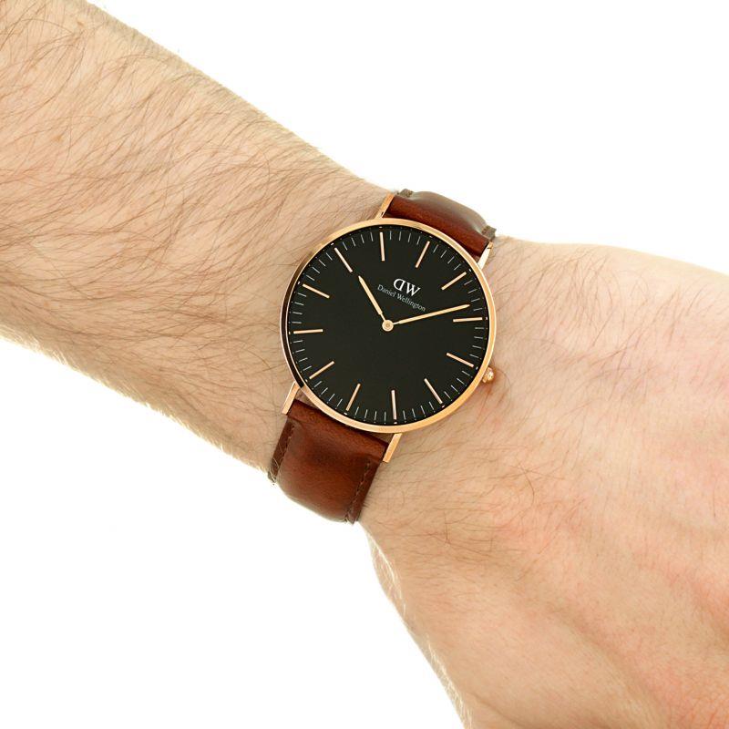 Daniel Wellington Classic 40mm Black Dial Leather Mens Quartz Watch DW00100124