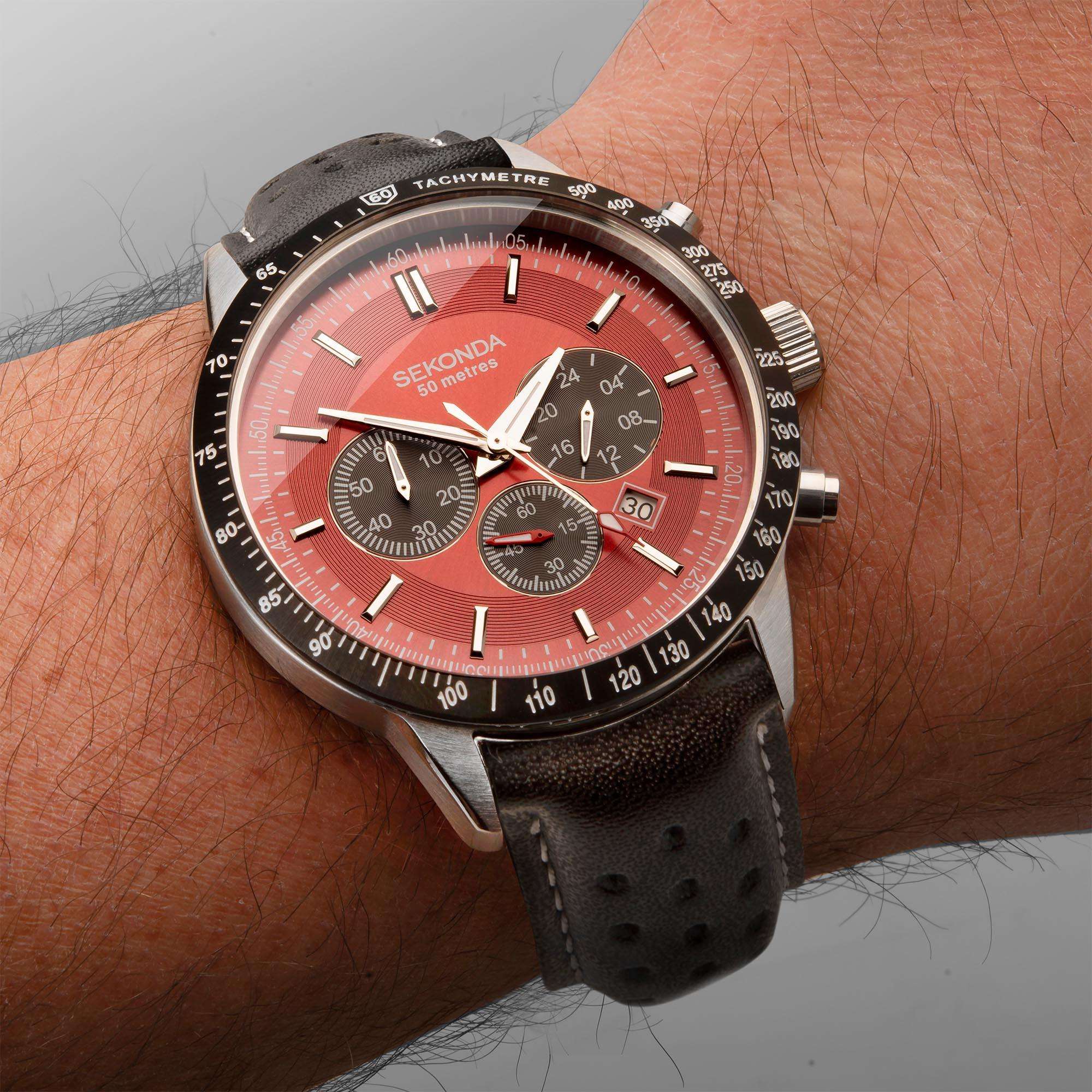 Sekonda Chronograph Quarz Rotes Zifferblatt Schwarzes Lederarmband Herren Uhr 1938