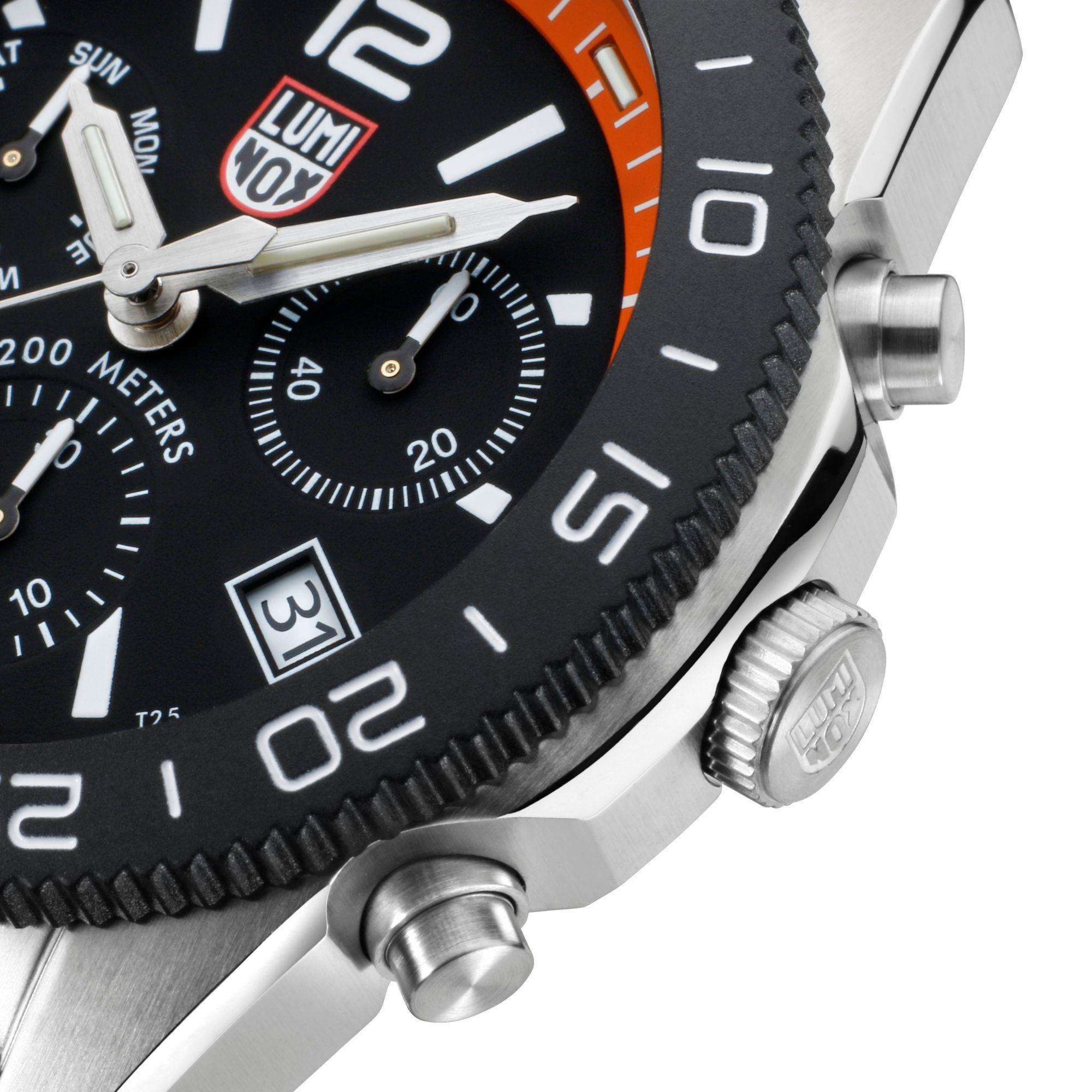 Luminox Pacific Diver Chronograph Orange Gummiband Schwarzes Zifferblatt Herren Uhr XS.3149