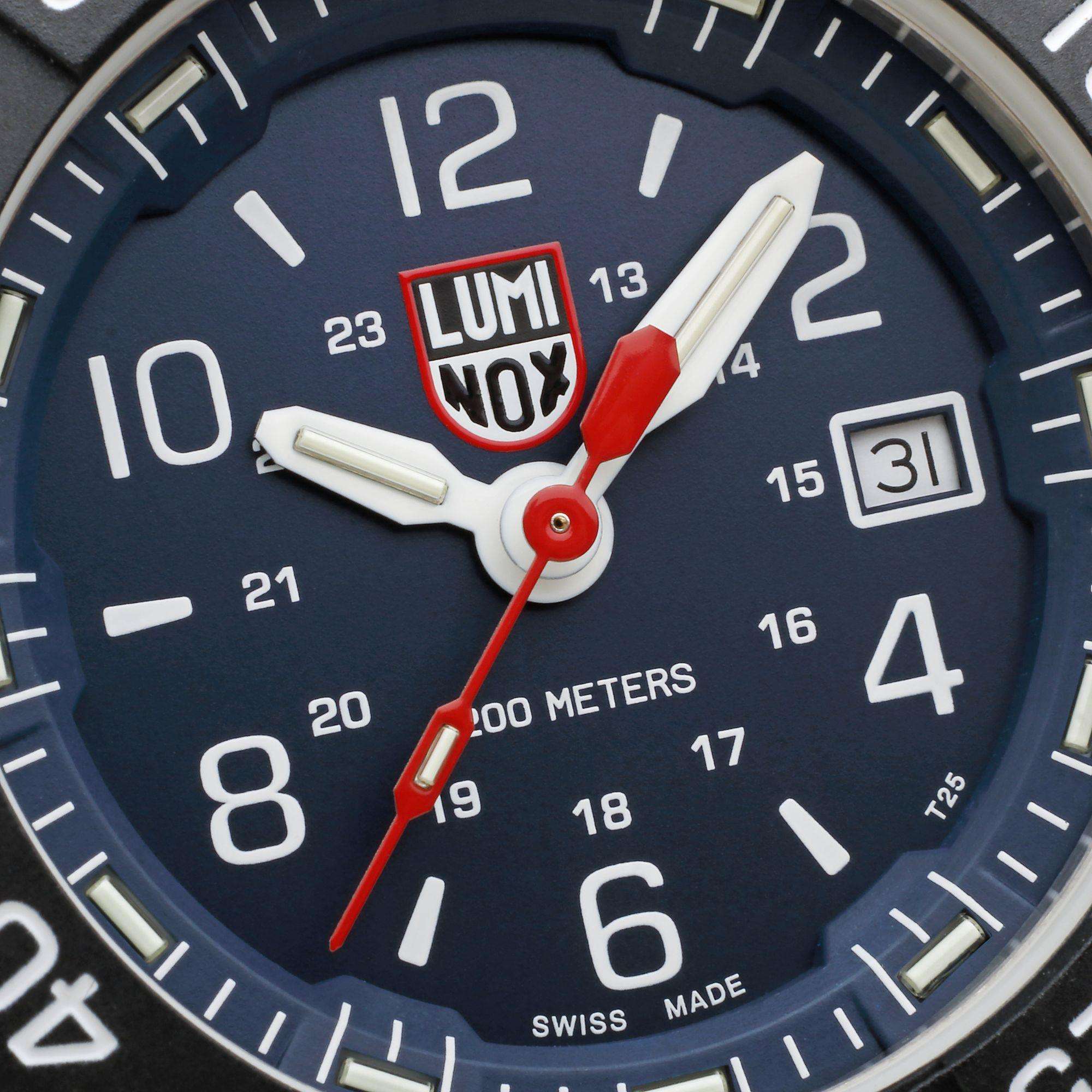 Luminox Navy Seal 45mm Blaues Zifferblatt Gummi Herren Quarz Uhr XS.3253.CB