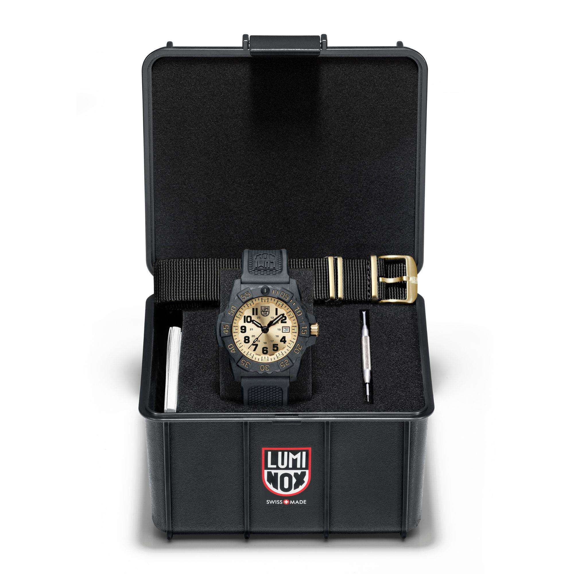 Luminox Navy Seal Goldenes Zifferblatt Limitierte Auflage Gummiband Herren Uhr XS.3505.GP.SET