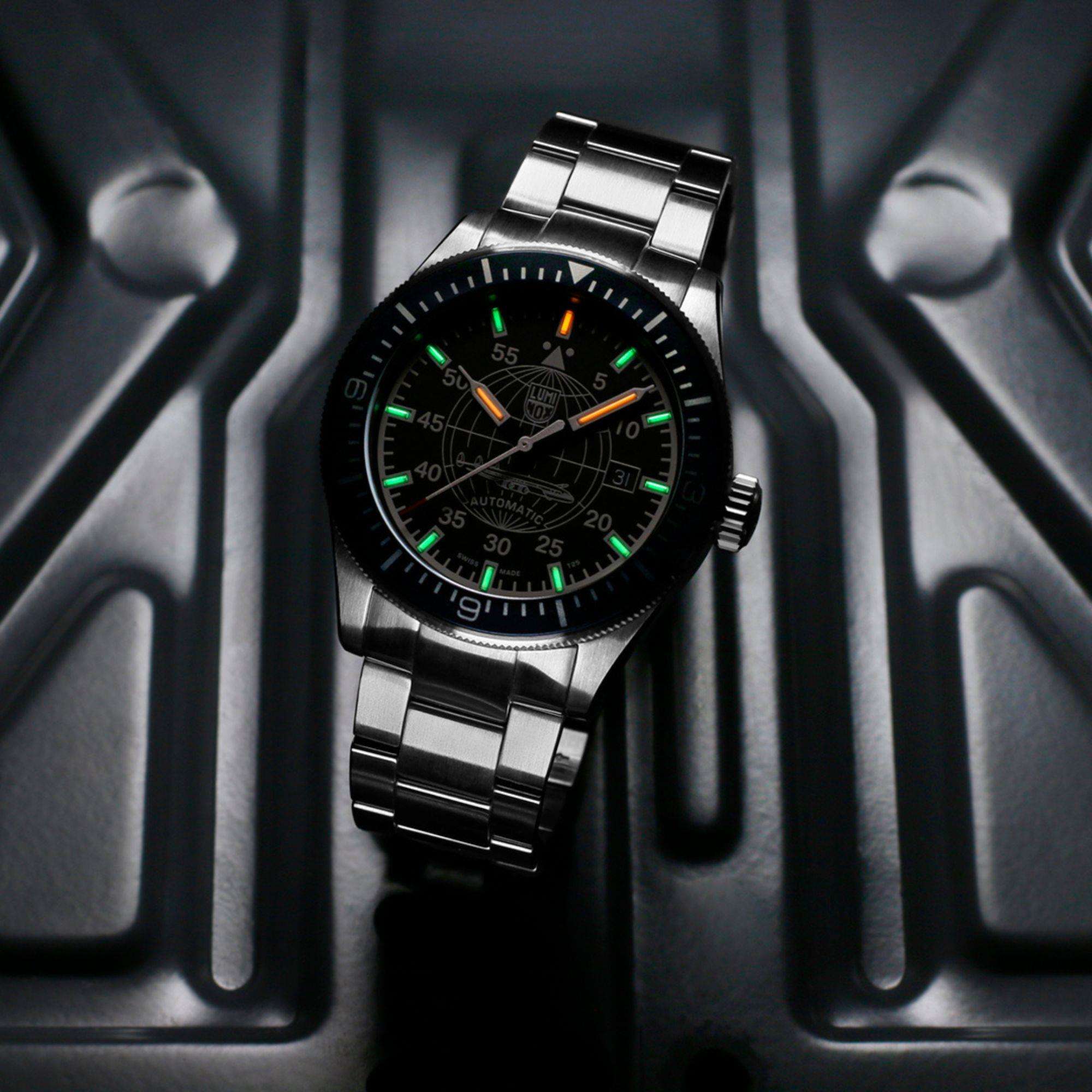 Luminox Constellation 9600 Serie Schwarz Zifferblatt Edelstahlarmband Herren Uhr XA.9601.M
