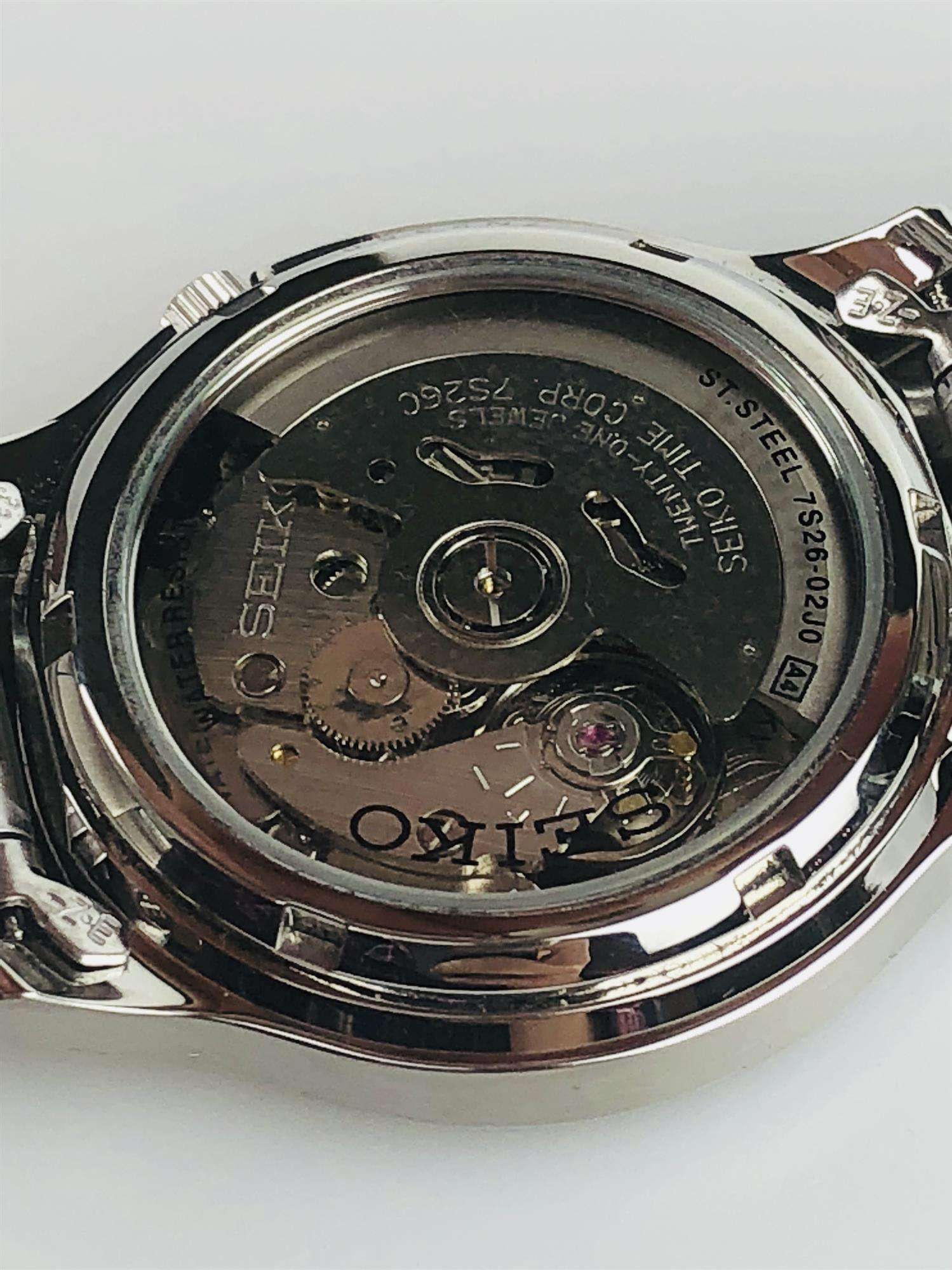 Seiko 5 Automatik Schwarzes Zifferblatt Edelstahl Herren Uhr SNK795K1