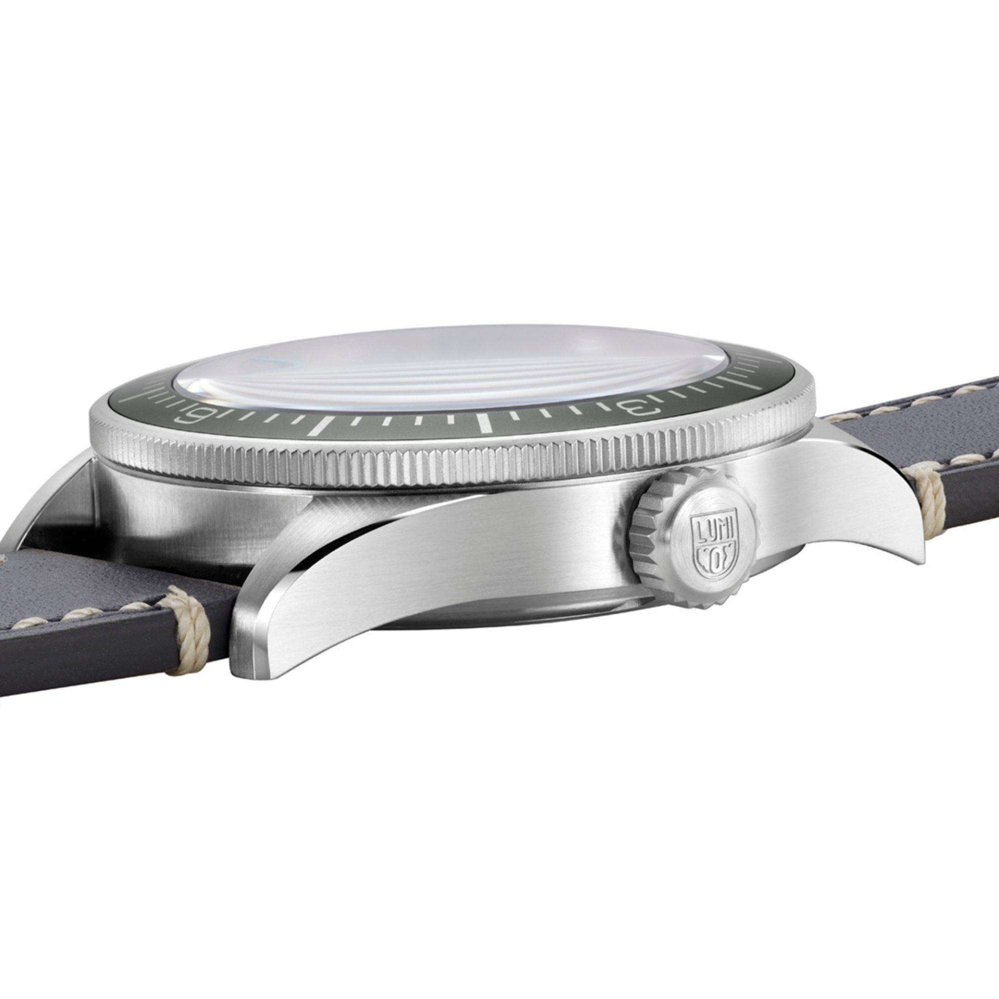 Luminox Air Constellation 42mm Grey Dial Leather Mens Automatic Watch XA.9602