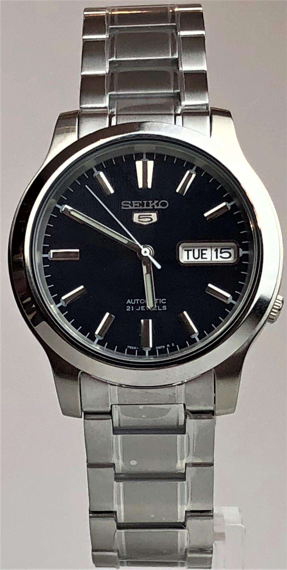 Seiko 5 Classic Automatik Blaues Zifferblatt Stahlarmband Herren Uhr SNK793K1