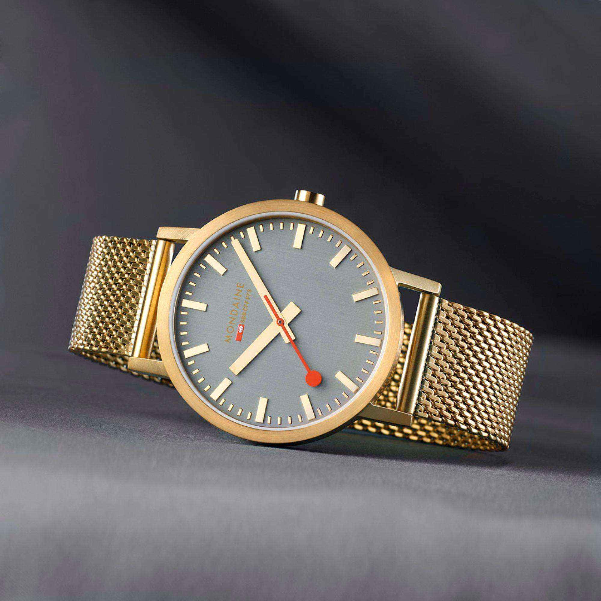 Mondaine Classic 40mm Grey Dial Steel Quartz Watch A660.30360.80SBM