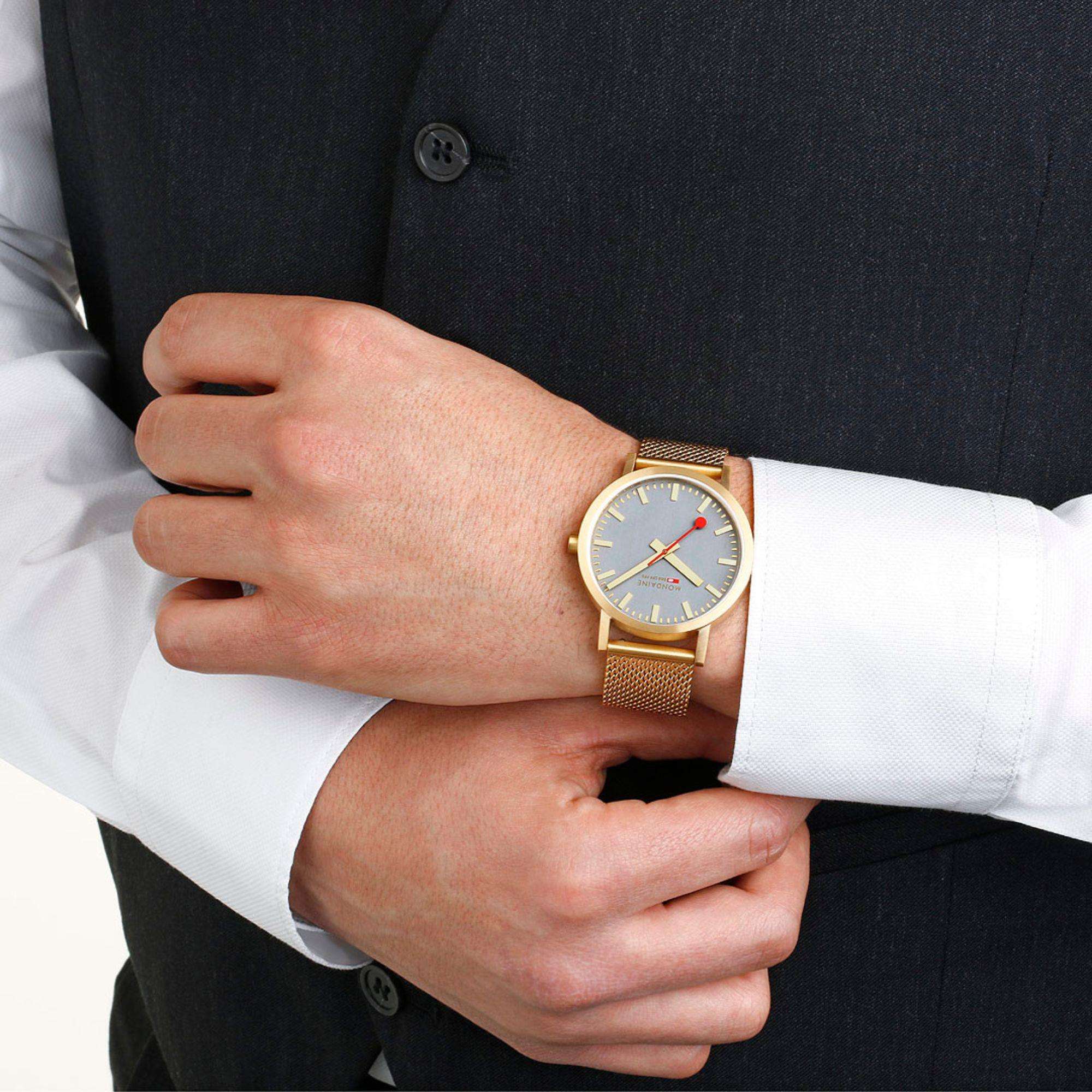 Mondaine Classic 40mm Grey Dial Steel Quartz Watch A660.30360.80SBM