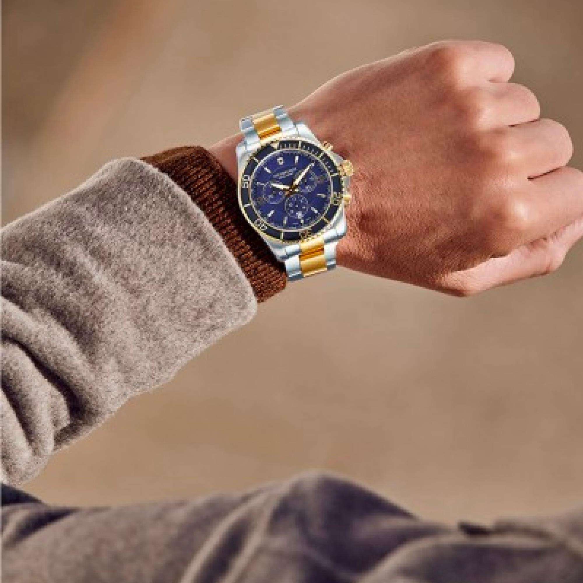 Victorinox Maverick 43mm Blaue Zifferblatt Stahl Herren Quarz Uhr 241789
