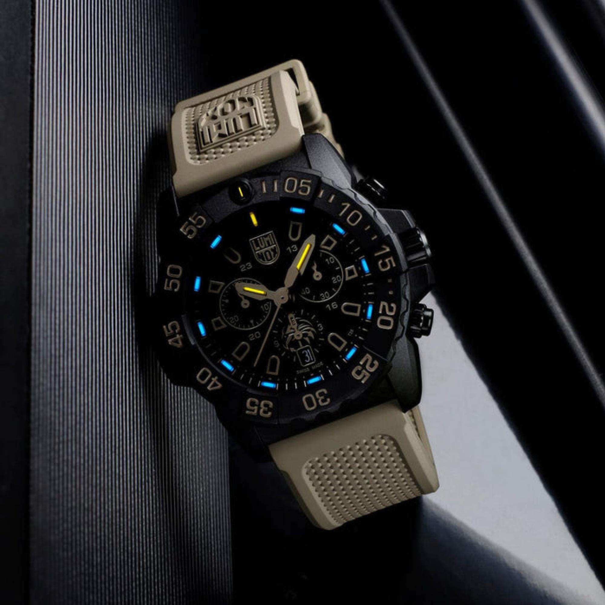 LUMINOX NAVY SEAL CHRONOGRAPH 3580 SERIE SCHWARZES ZIFFERBLATT HERREN UHR XS.3590.NSF.SET