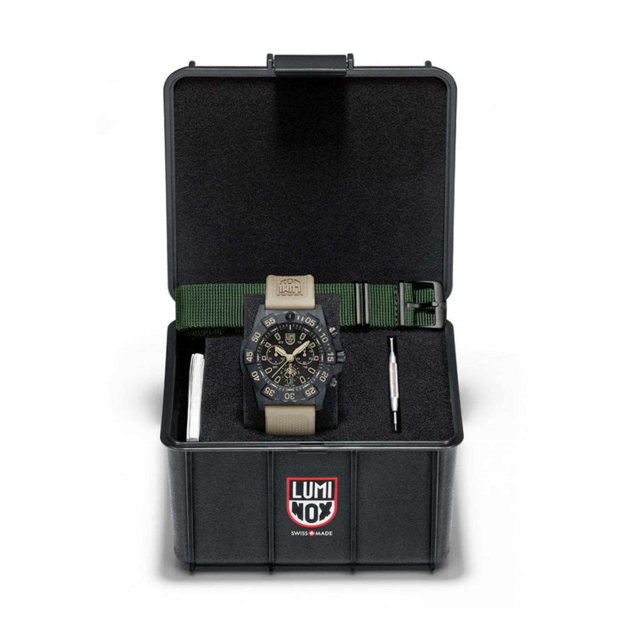 LUMINOX NAVY SEAL CHRONOGRAPH 3580 SERIE SCHWARZES ZIFFERBLATT HERREN UHR XS.3590.NSF.SET
