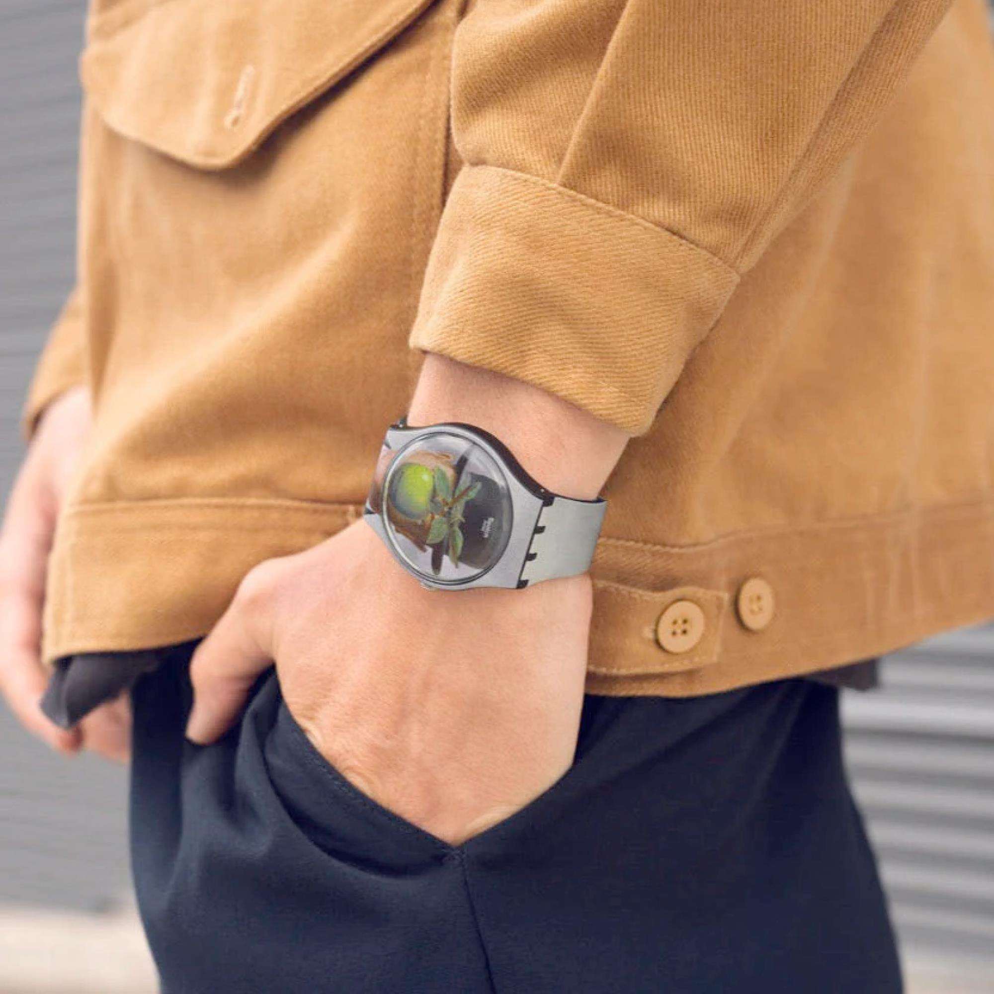 Swatch DER SOHN DES MENSCHEN von Rene Magritte Swatch Art Journey 2023 Uhr SUOZ350