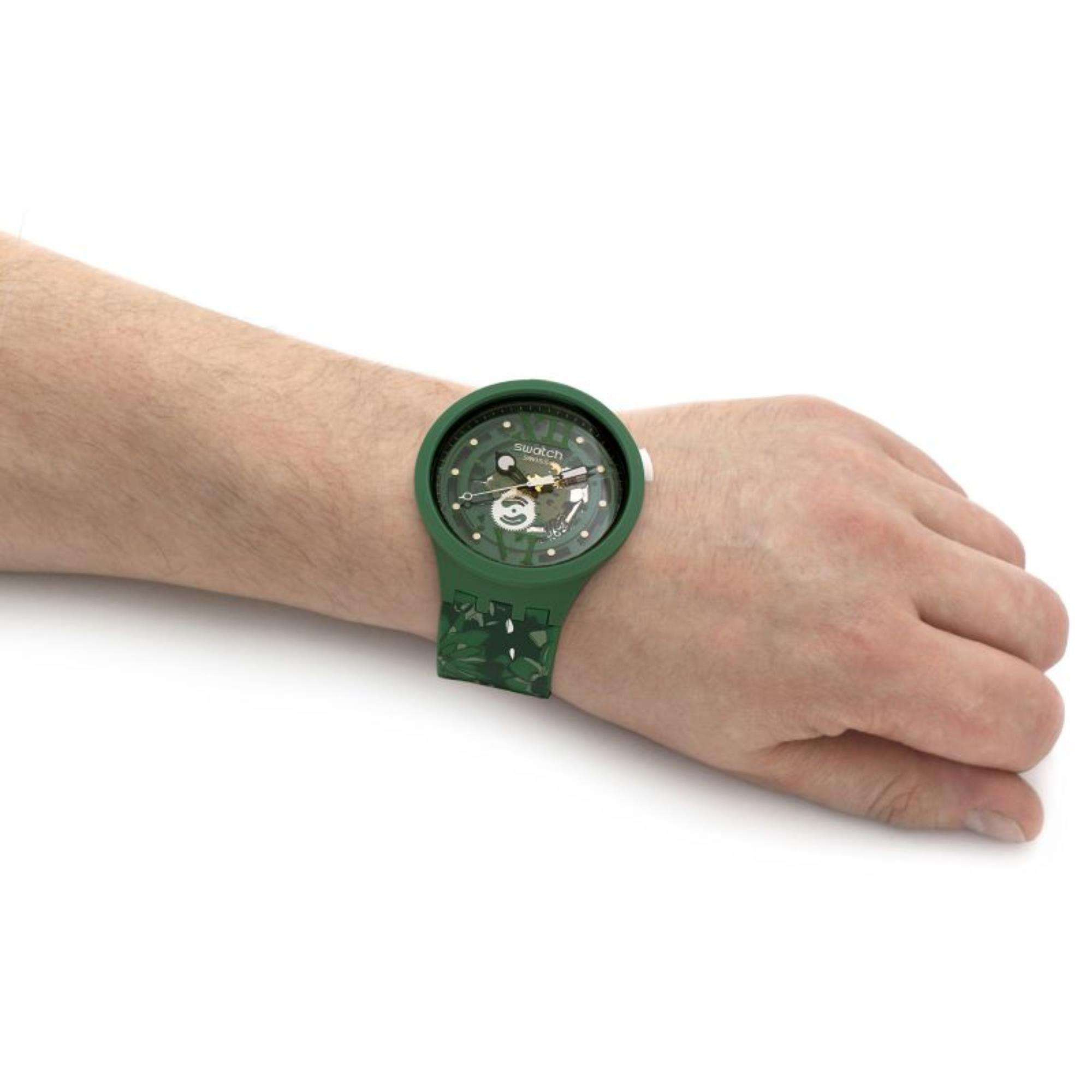 Swatch CAMOFLOWER GREEN Big Bold Bioceramic Uhr SB05G104