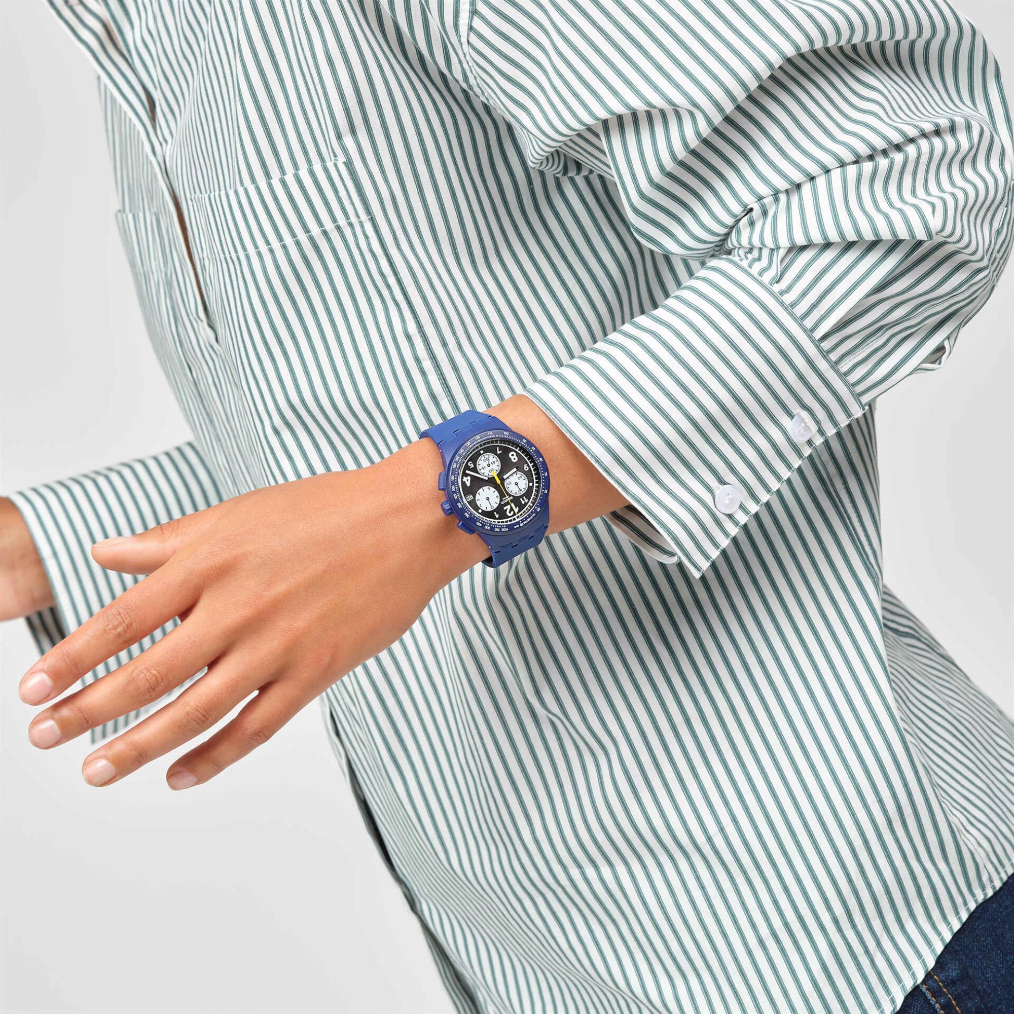 Swatch Nothing Basic About Blue Quartz Blue Dial Silicone Strap Watch SUSN418