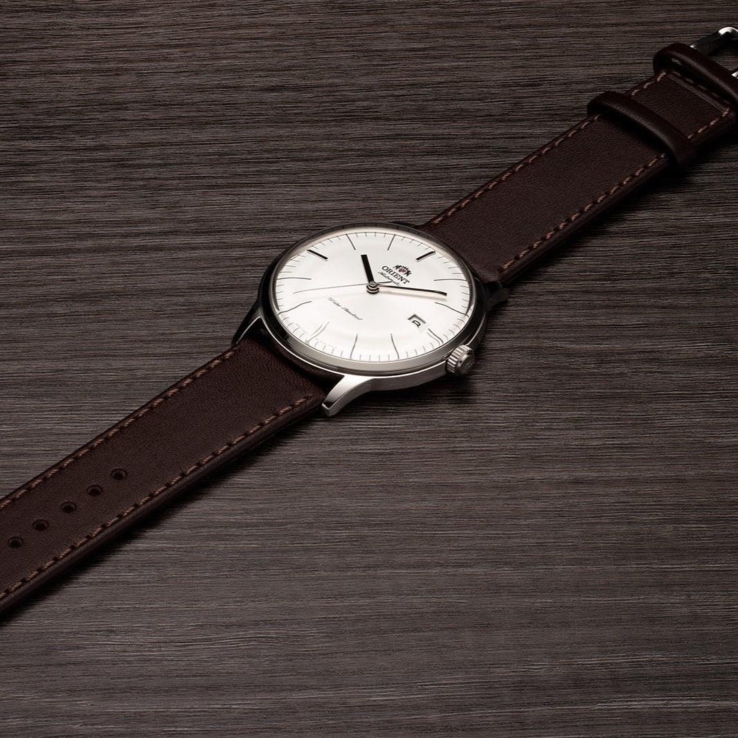 Orient Bambino 41mm Weißes Zifferblatt Leder Herren Automatik Uhr TAC0000EW0