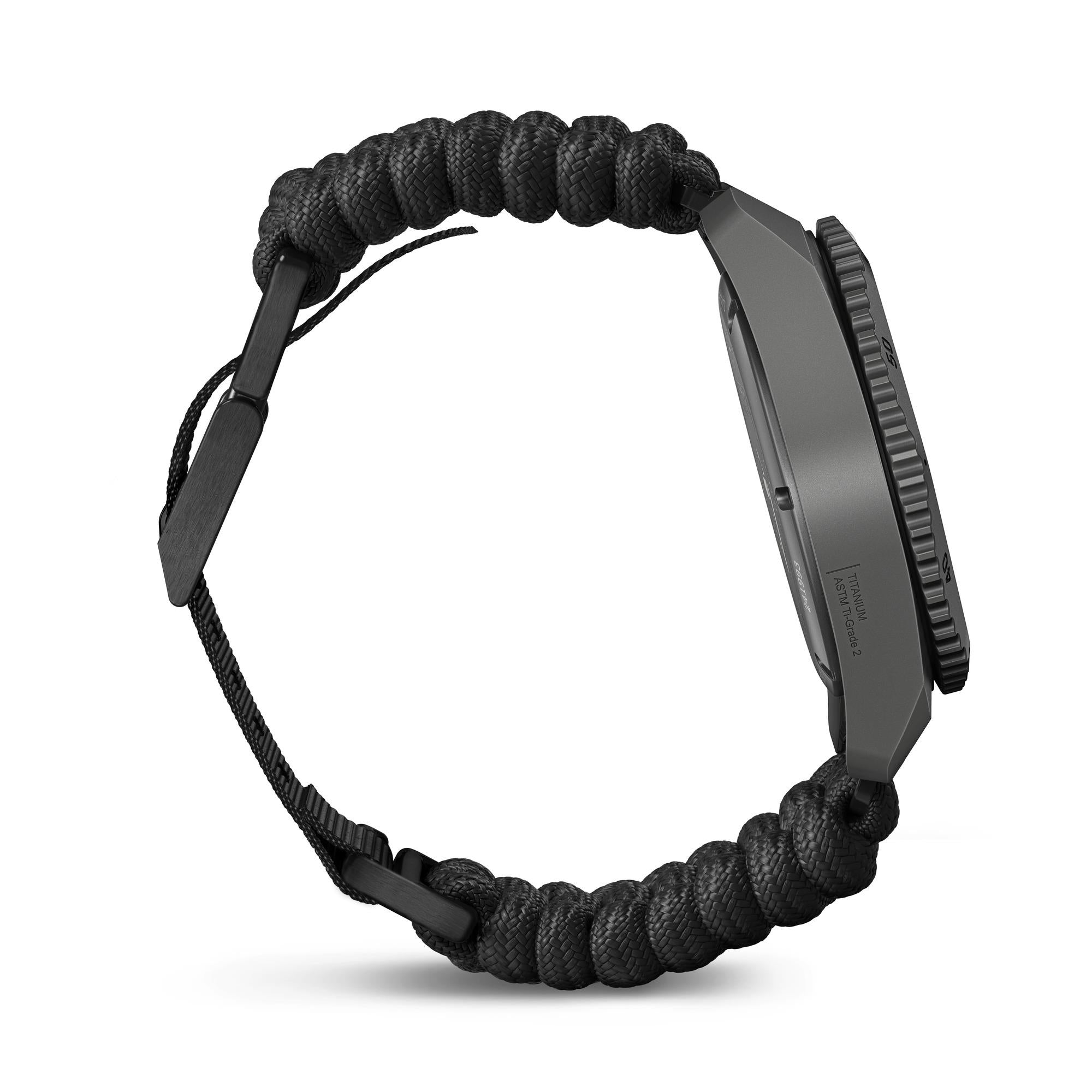 Victorinox Dive Pro Quartz titanium black dial paracord watch side profile