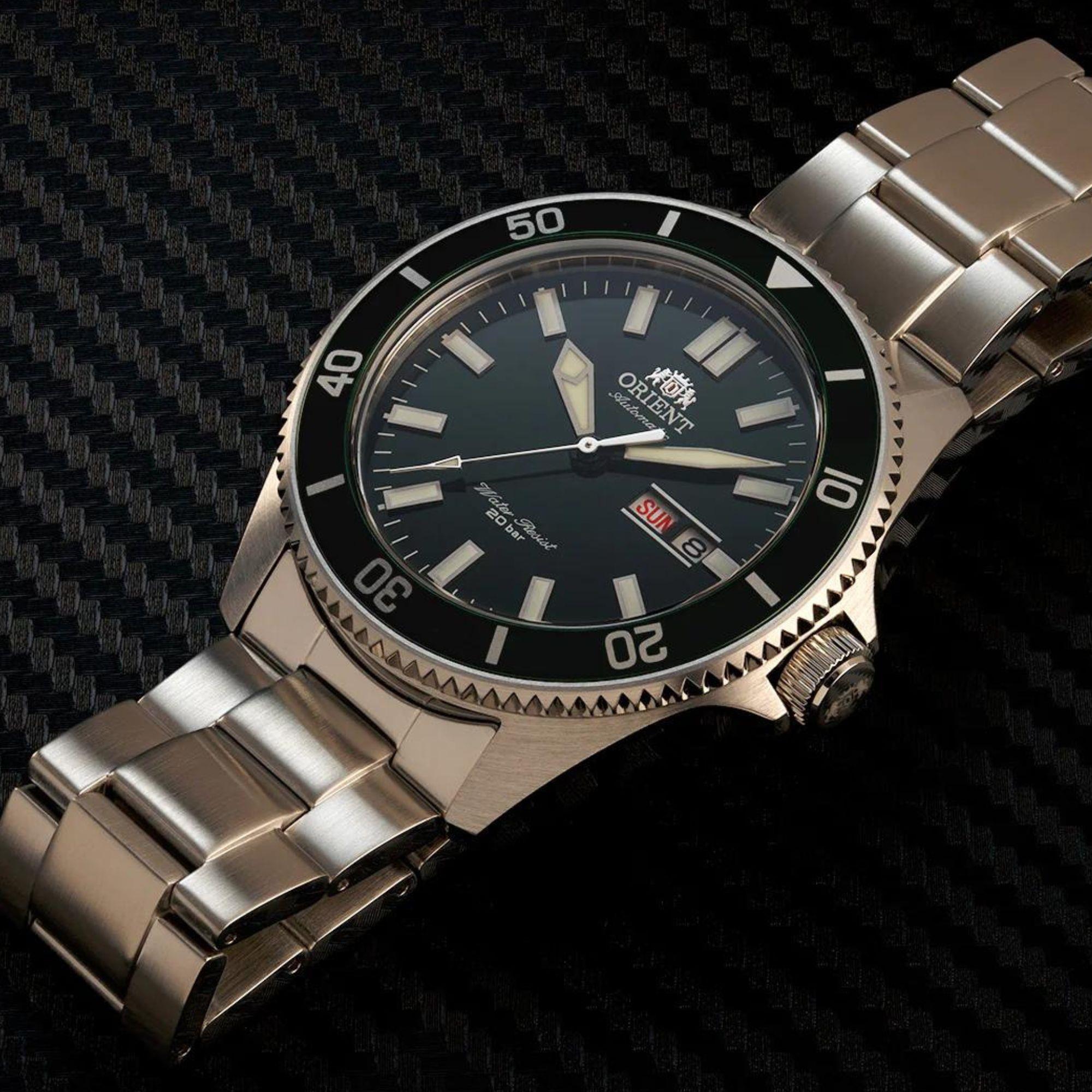 Orient Kano 44mm Grünes Zifferblatt Stahl Herren Automatik Uhr RA-AA0914E19B