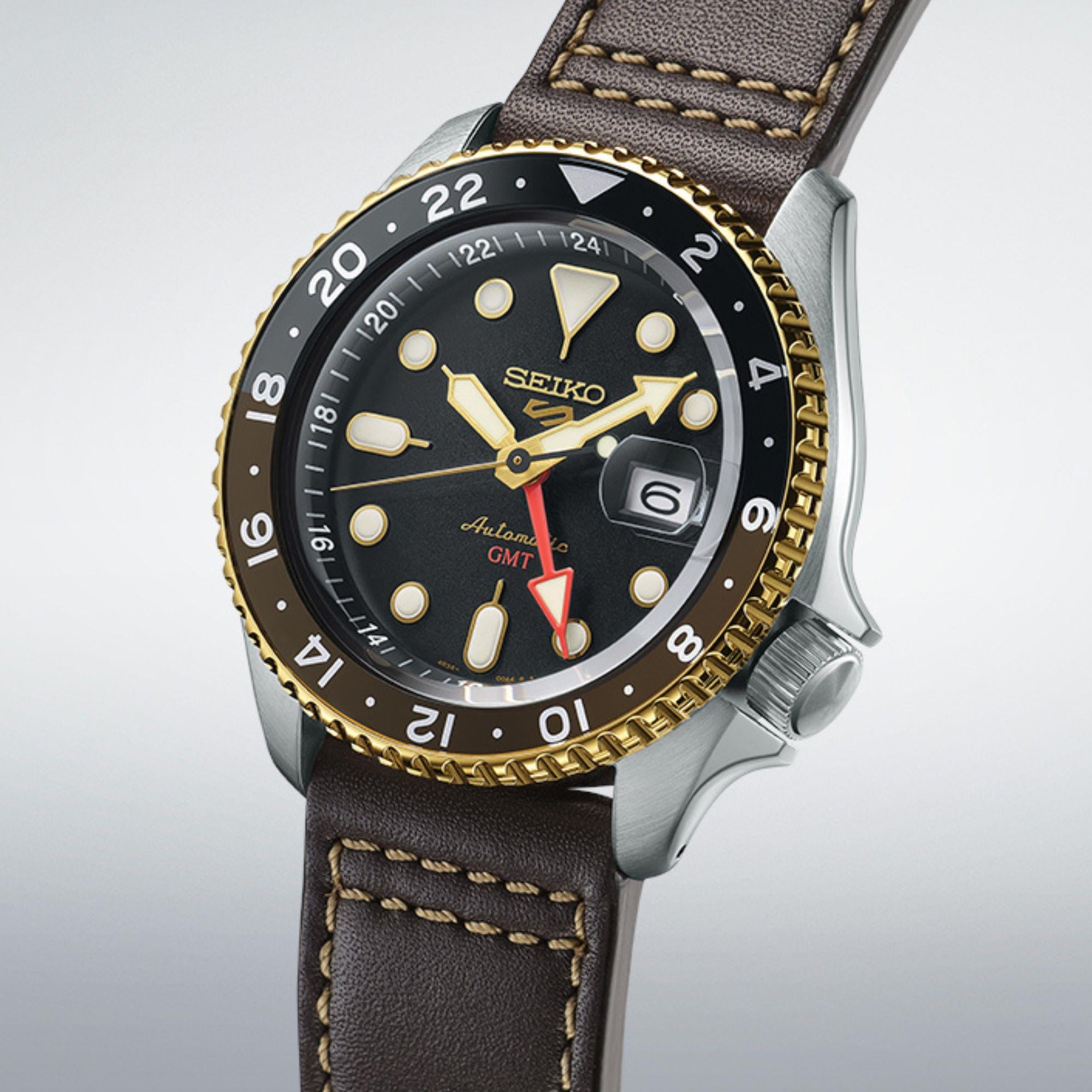 Seiko 5 Sports SKX GMT Mocha Automatik Schwarzes Zifferblatt Braunes Lederarmband Herren Uhr SSK036K1
