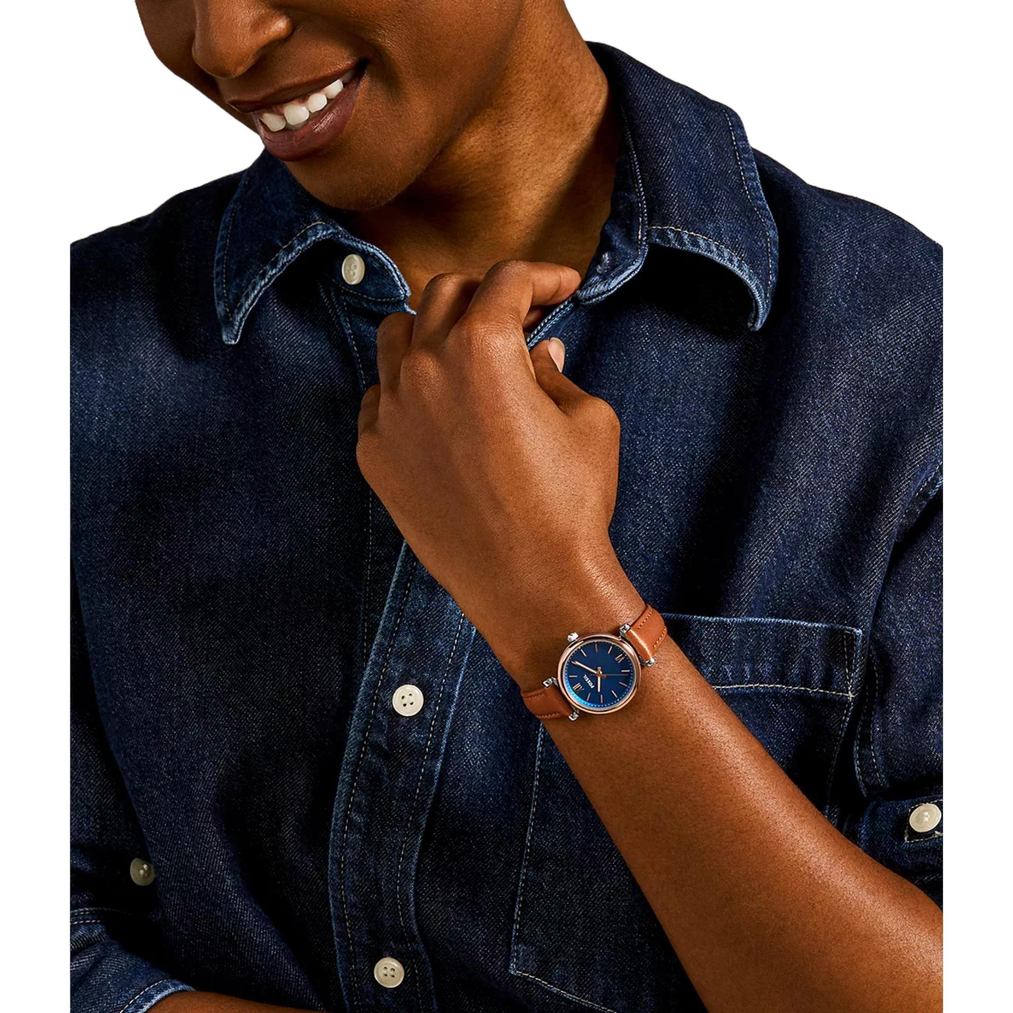 Fossil Carlie 28mm Blue Mother of Pearl Dial Leather Ladies Quartz Watch ES4701