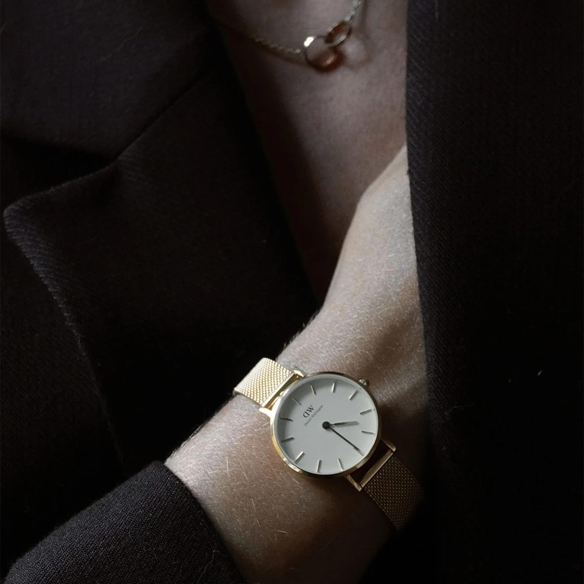 Daniel Wellington Petite 36mm Weißes Zifferblatt Stahl Damen Quarz Uhr DW00100346