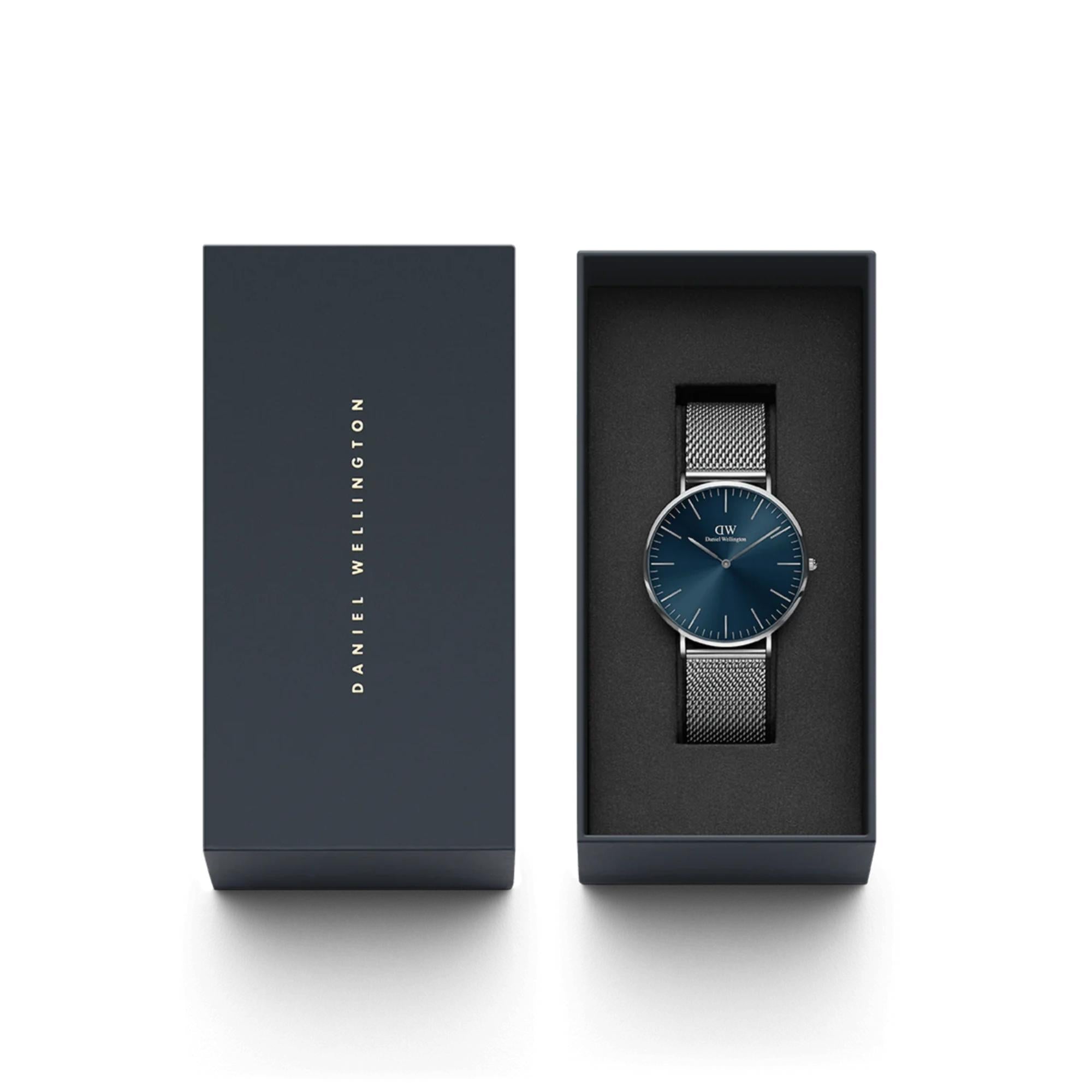 Daniel Wellington Classic 40mm Blaues Zifferblatt Stahl Herren Quarz Uhr DW00100628