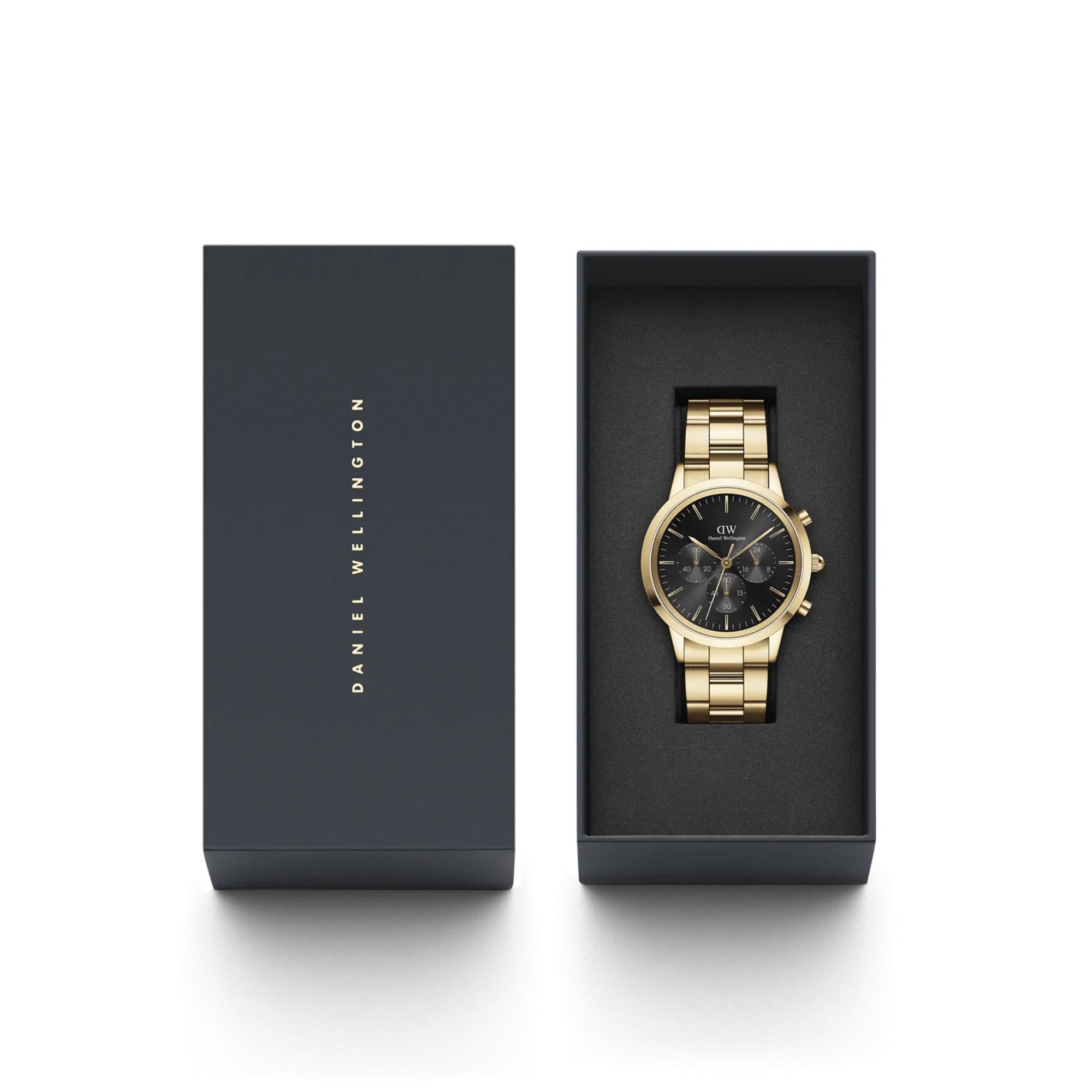 Daniel Wellington Iconic 42mm Chronograph Black Dial Steel Mens Quartz Watch DW00100641