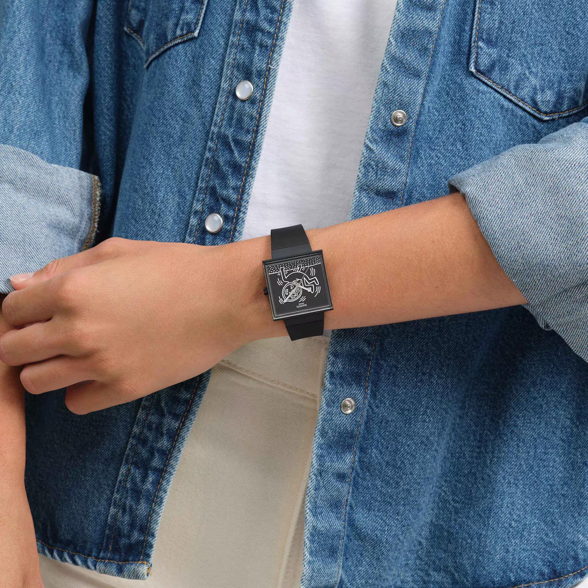 Swatch Break Loose Black Dial Unisex Watch SO34Z103